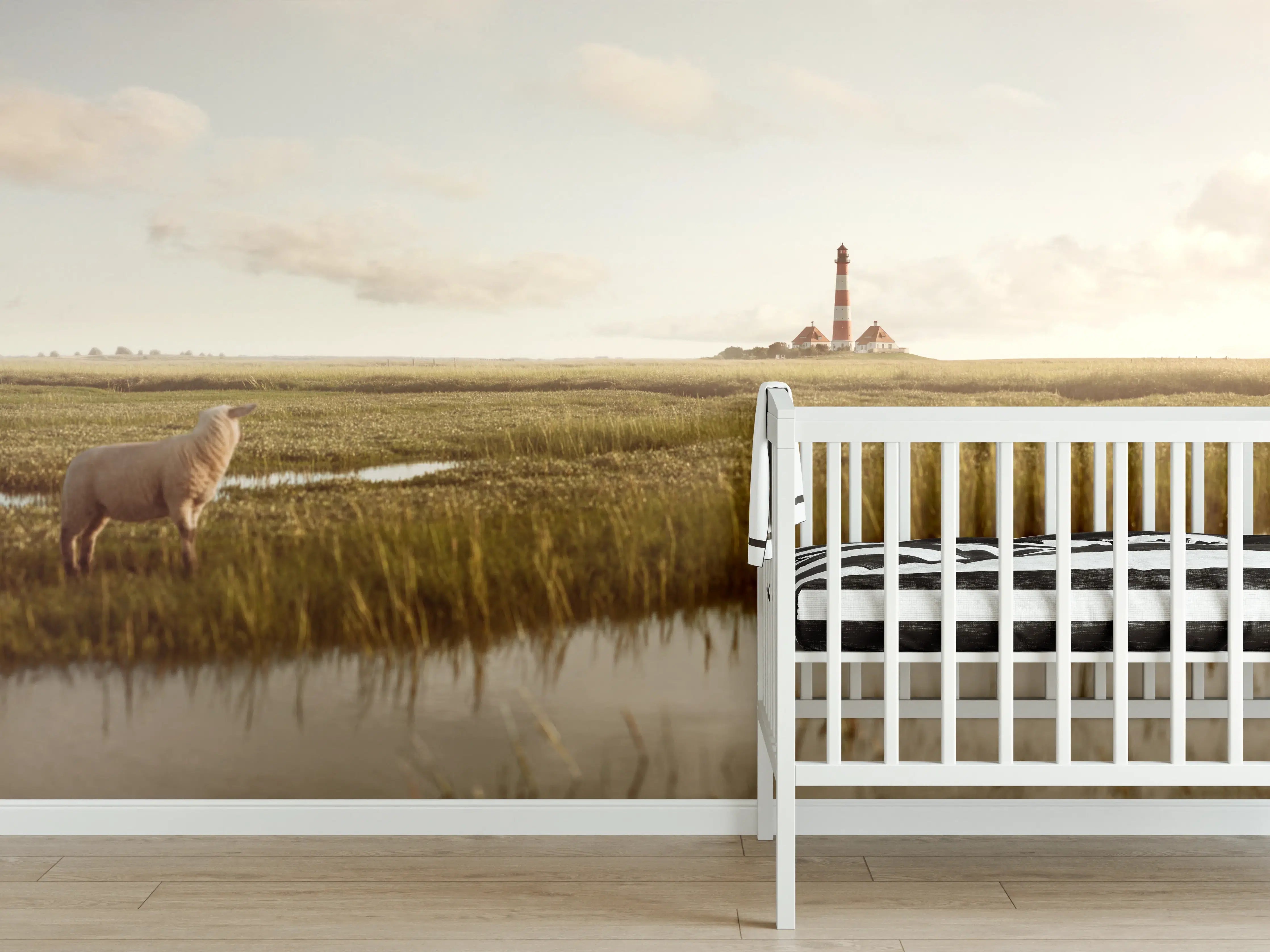 Babyzimmer Wandgestaltung - Idyllische Landschaft mit Leuchtturm und Schafen