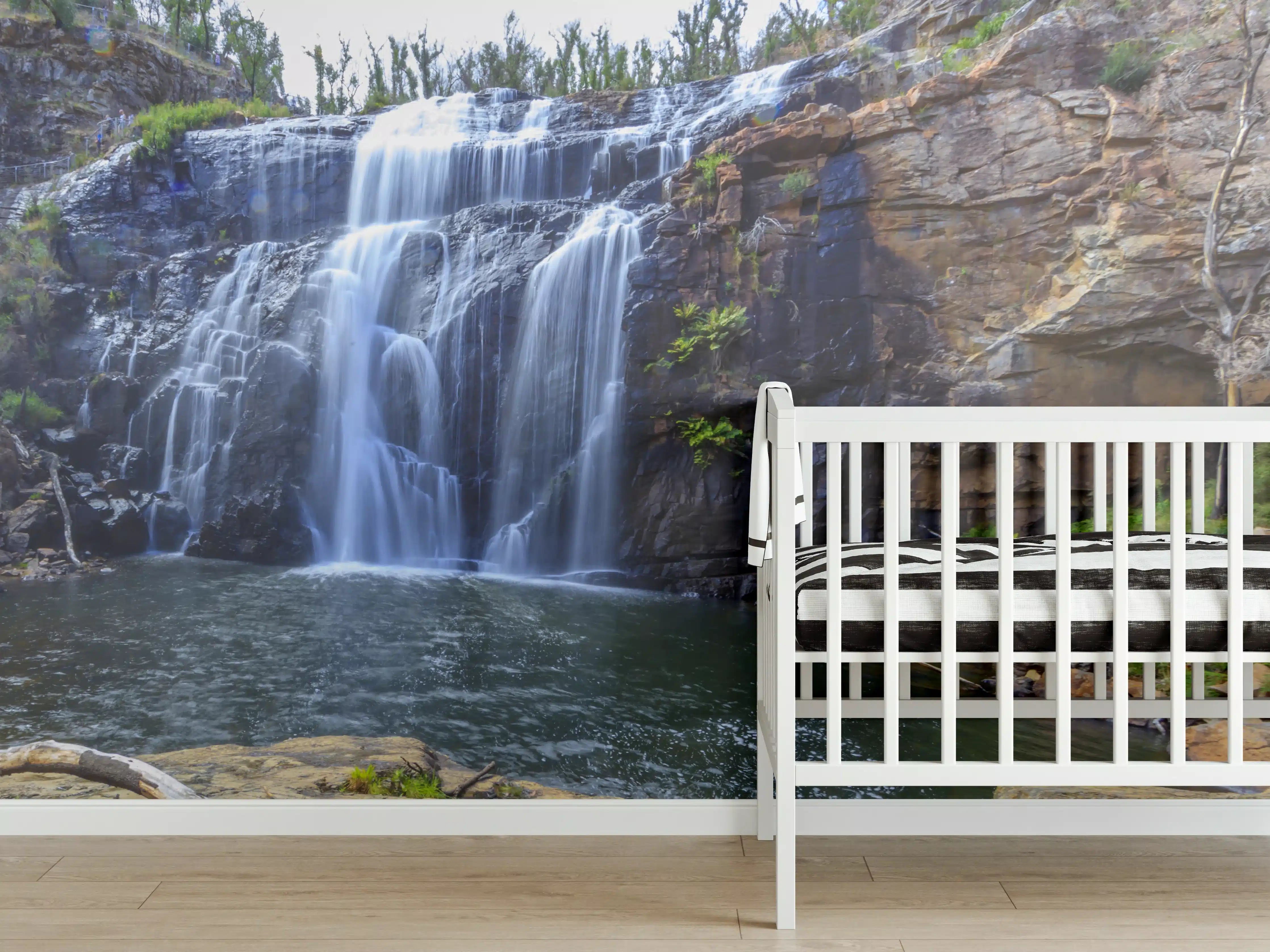 Babyzimmer Wandgestaltung - Idyllischer Wasserfall in New South Wales Australien
