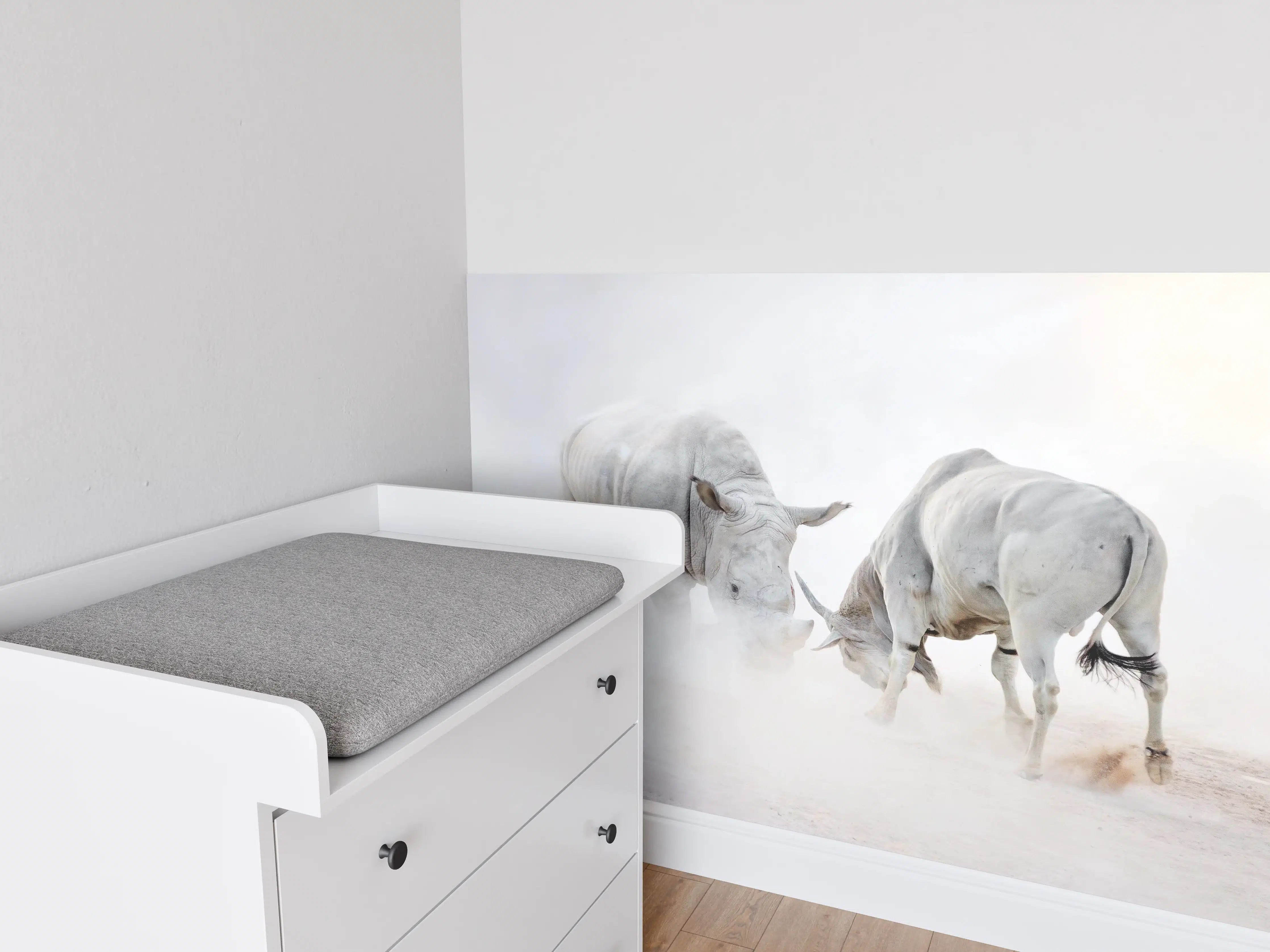 Babyzimmer Wandgestaltung - Kampf zwischen Nashorn und Oryx