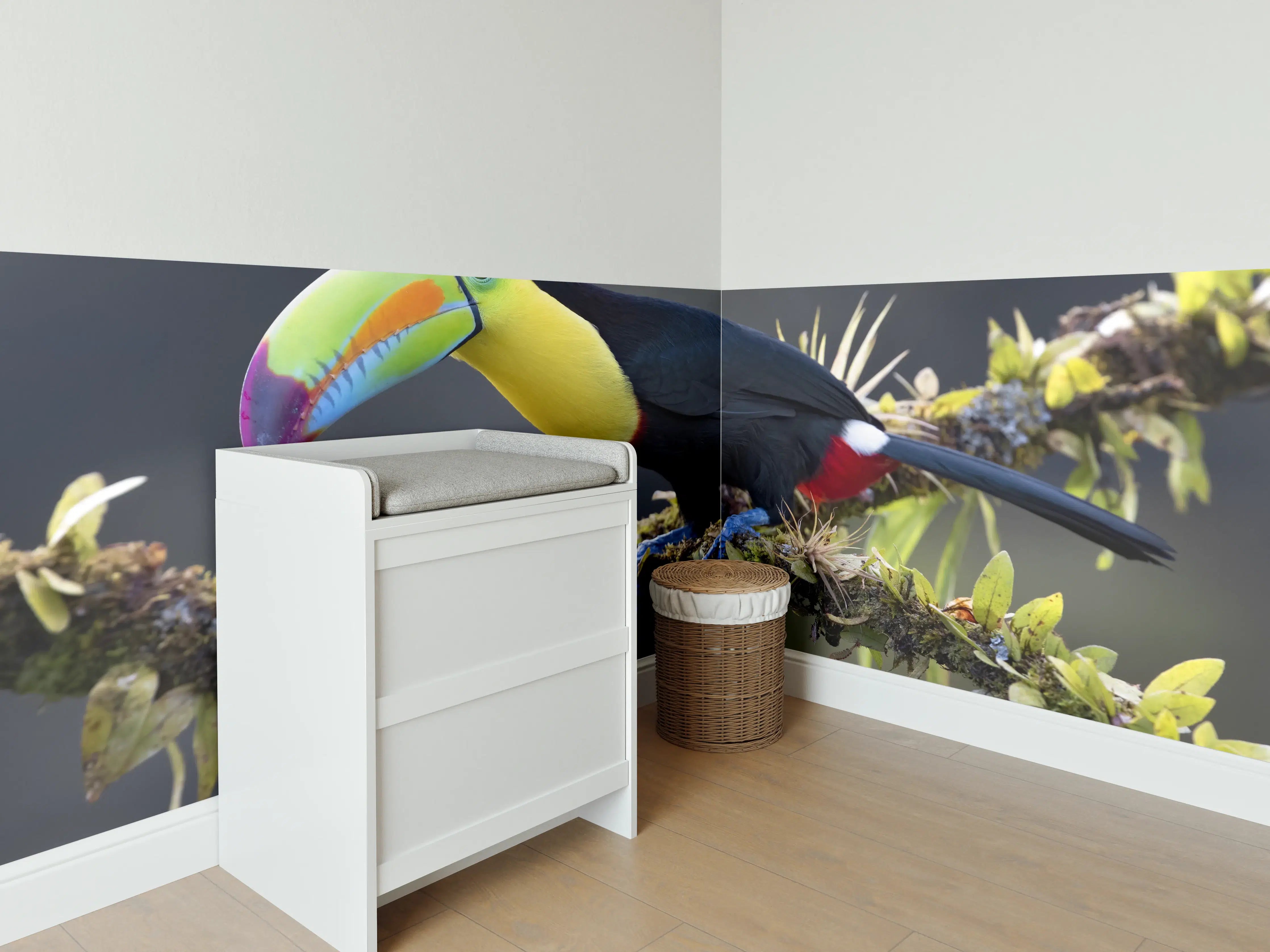 Babyzimmer Wandgestaltung - Kielschnabeltukan auf Ast