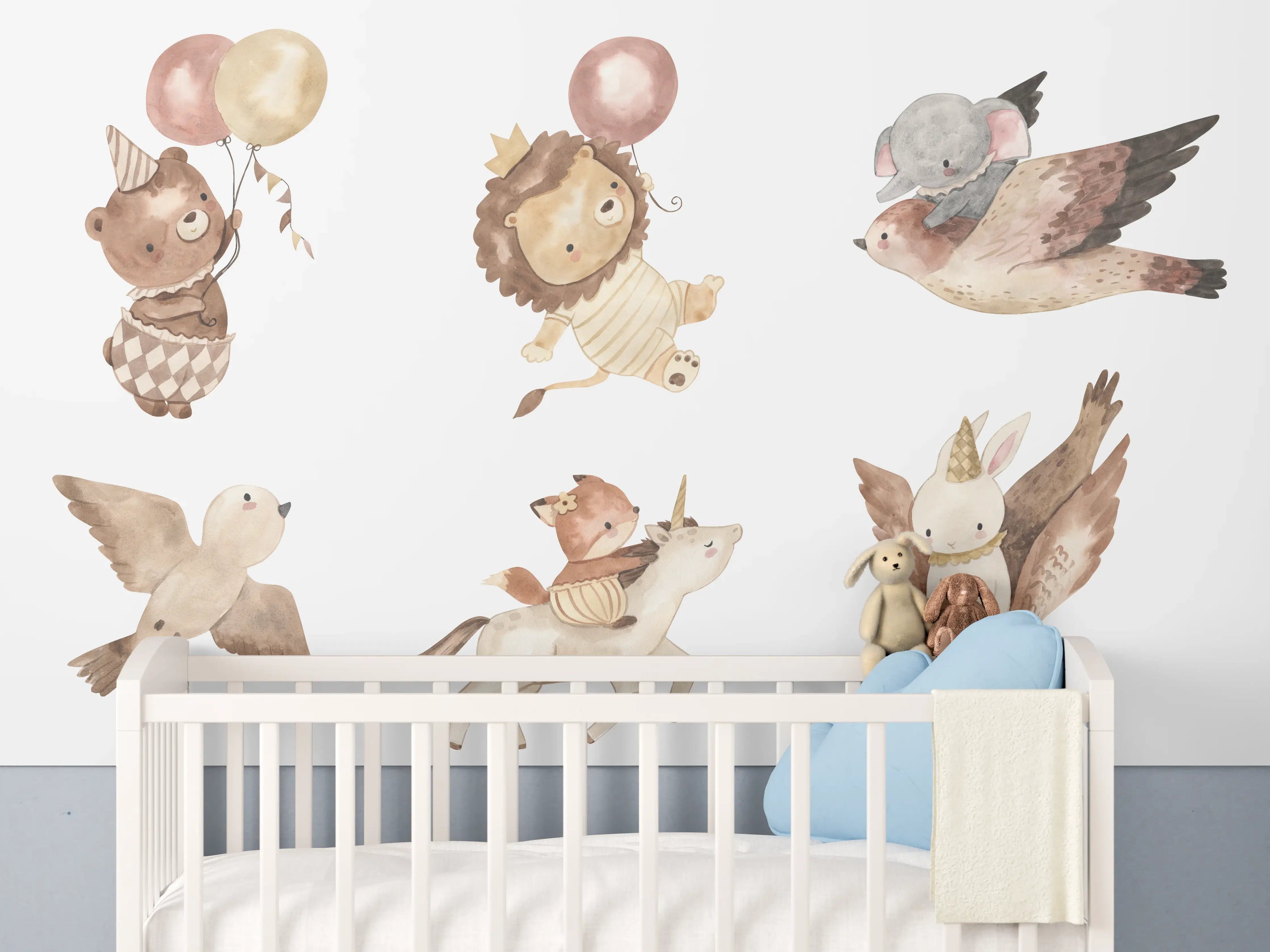 Babyzimmer Wandgestaltung - Kindermotiv - Tiere in den Lüften