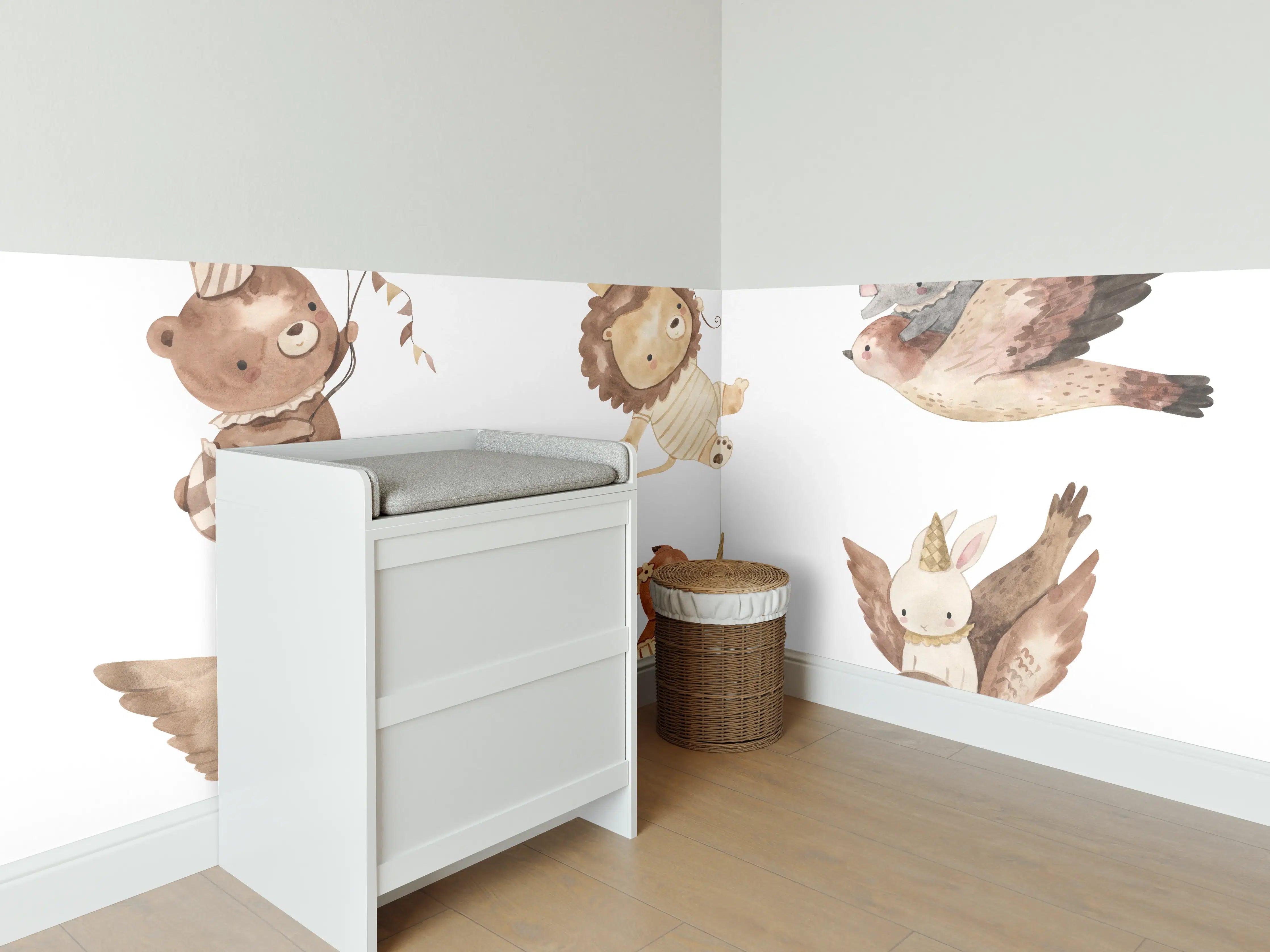 Babyzimmer Wandgestaltung - Kindermotiv - Tiere in den Lüften