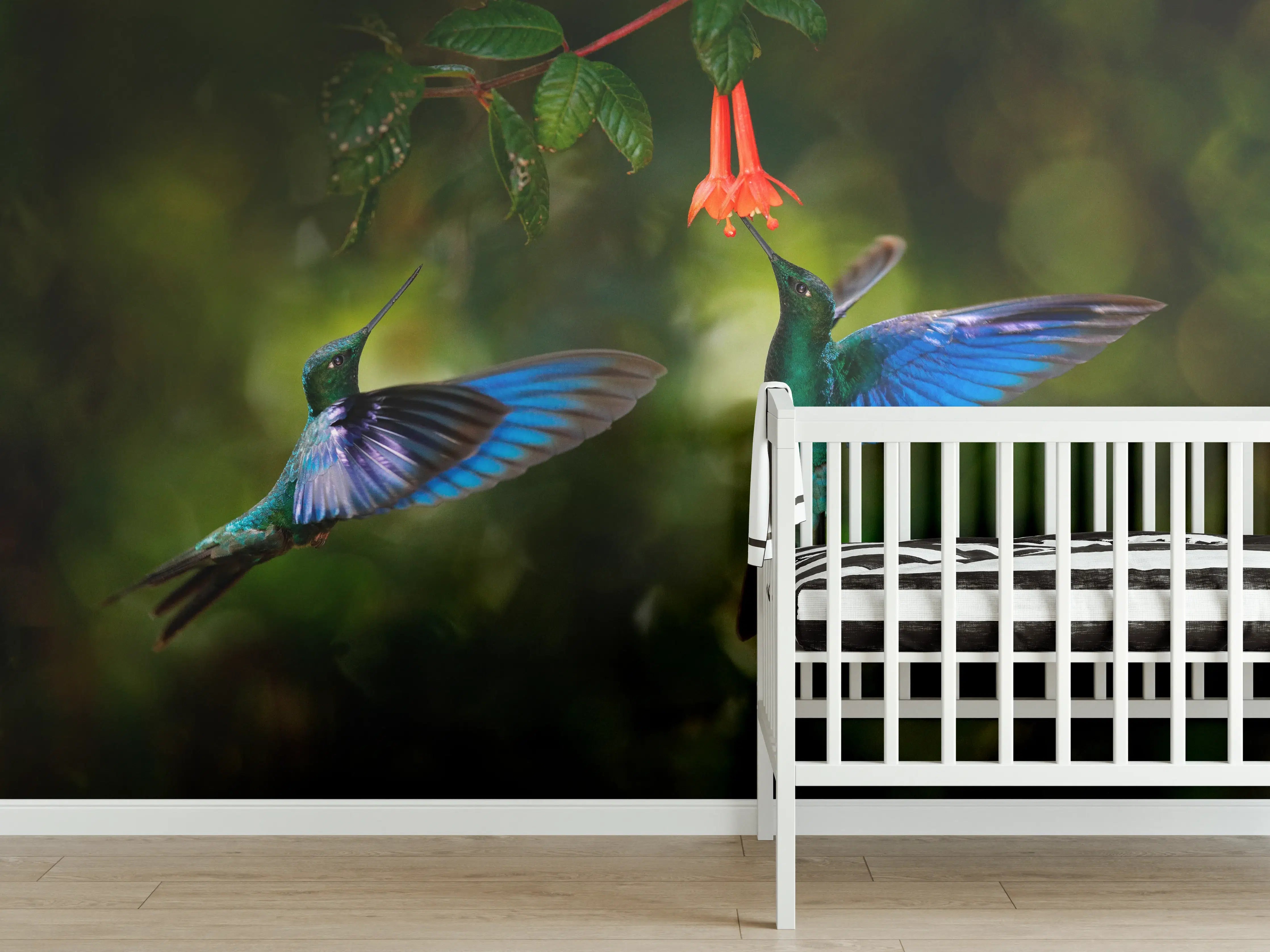 Babyzimmer Wandgestaltung - Kolibris an der Blüte