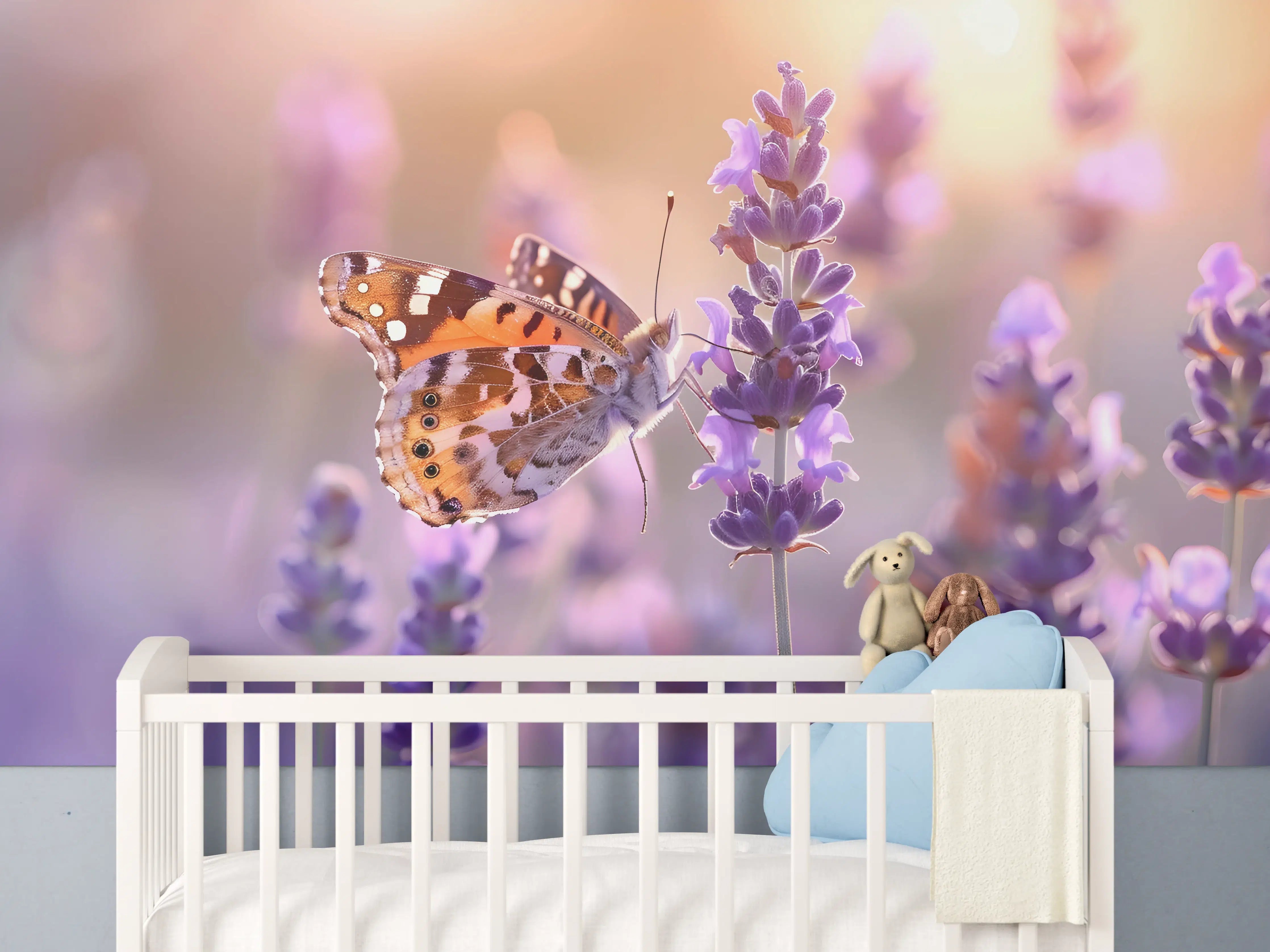 Babyzimmer Wandgestaltung - Lavendel-Schmetterling in Pastell
