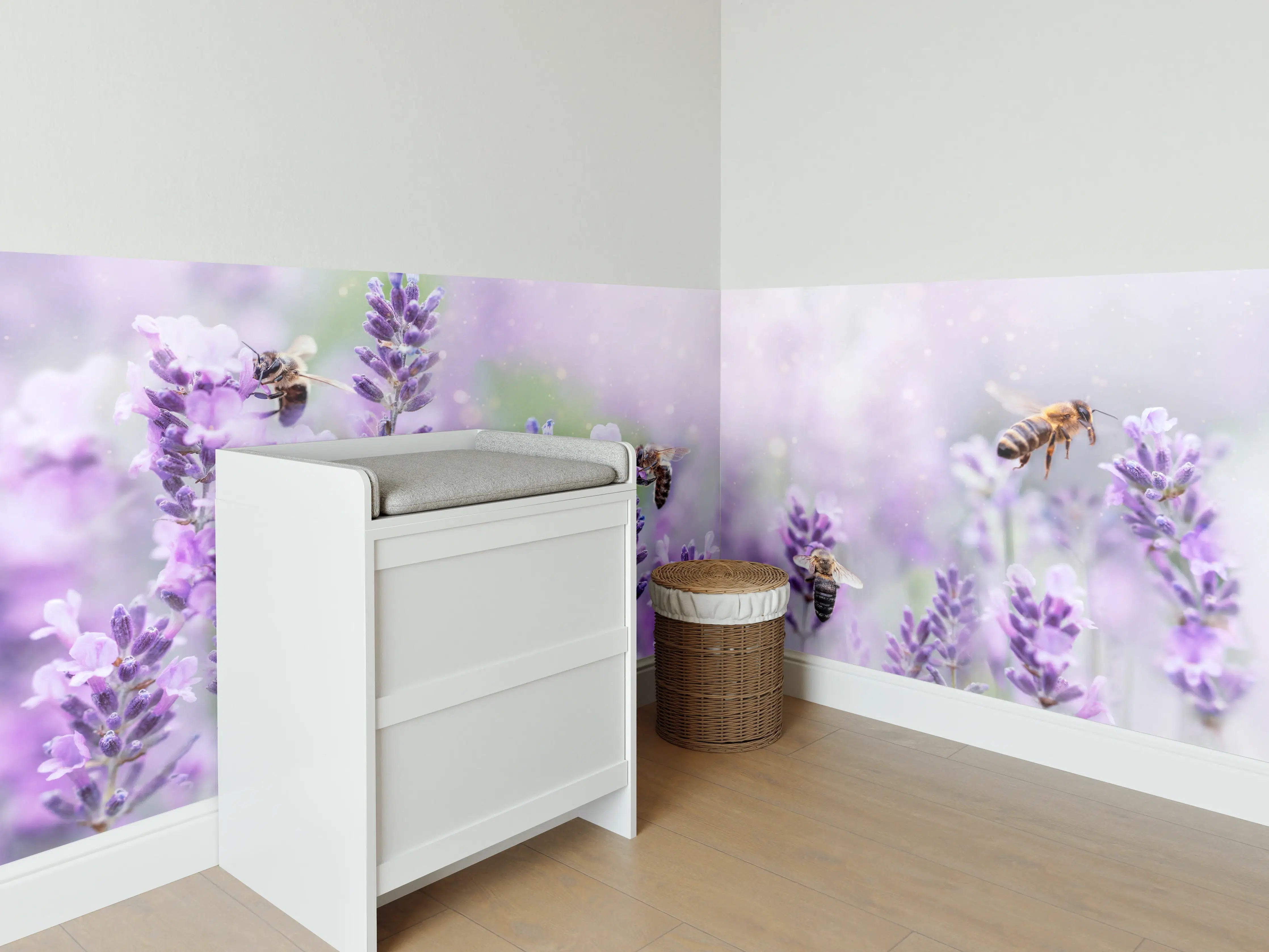 Babyzimmer Wandgestaltung - Lavendelfeld mit Bienen