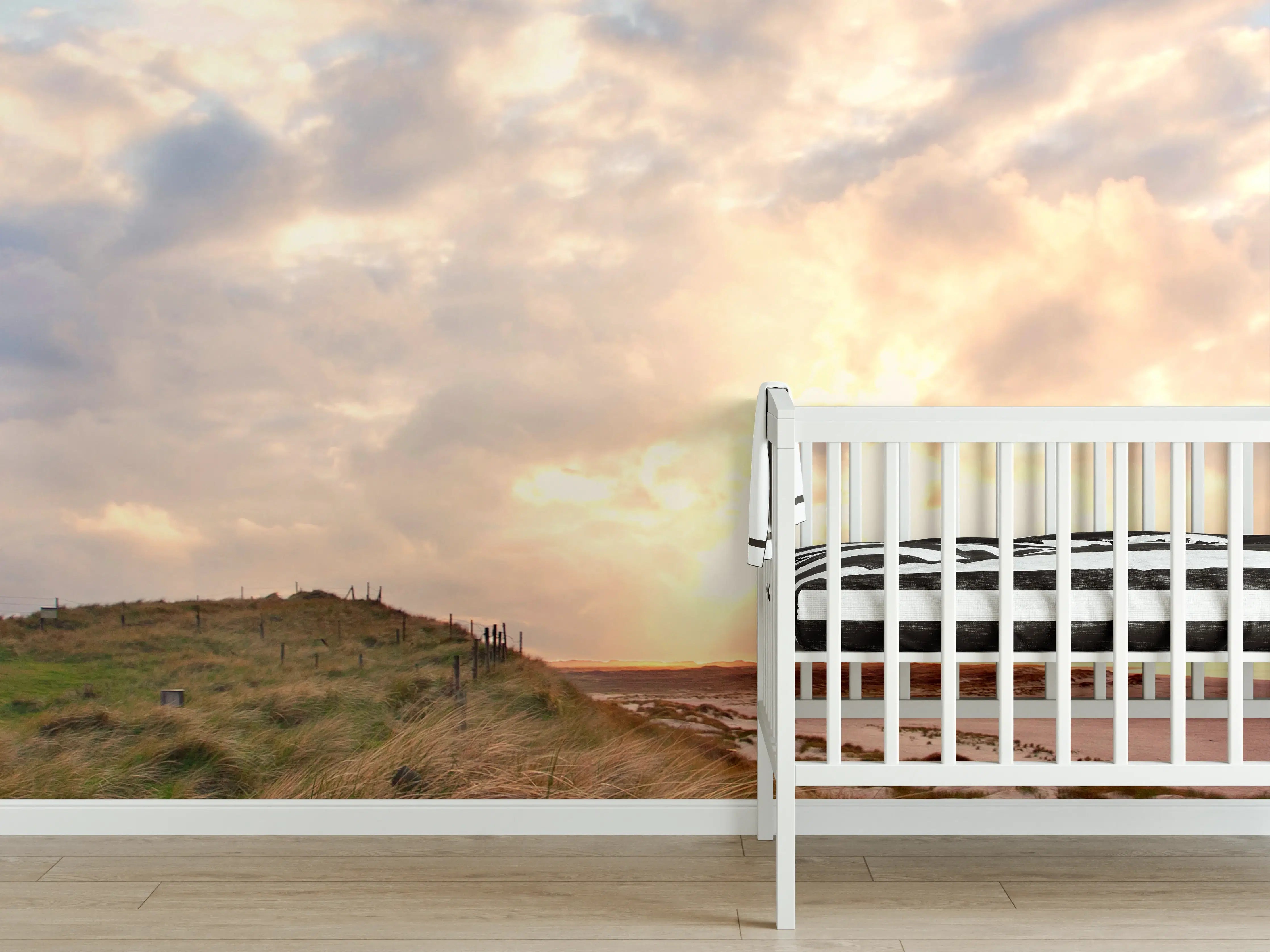 Babyzimmer Wandgestaltung - Leuchtturm im goldenen Dämmerlicht