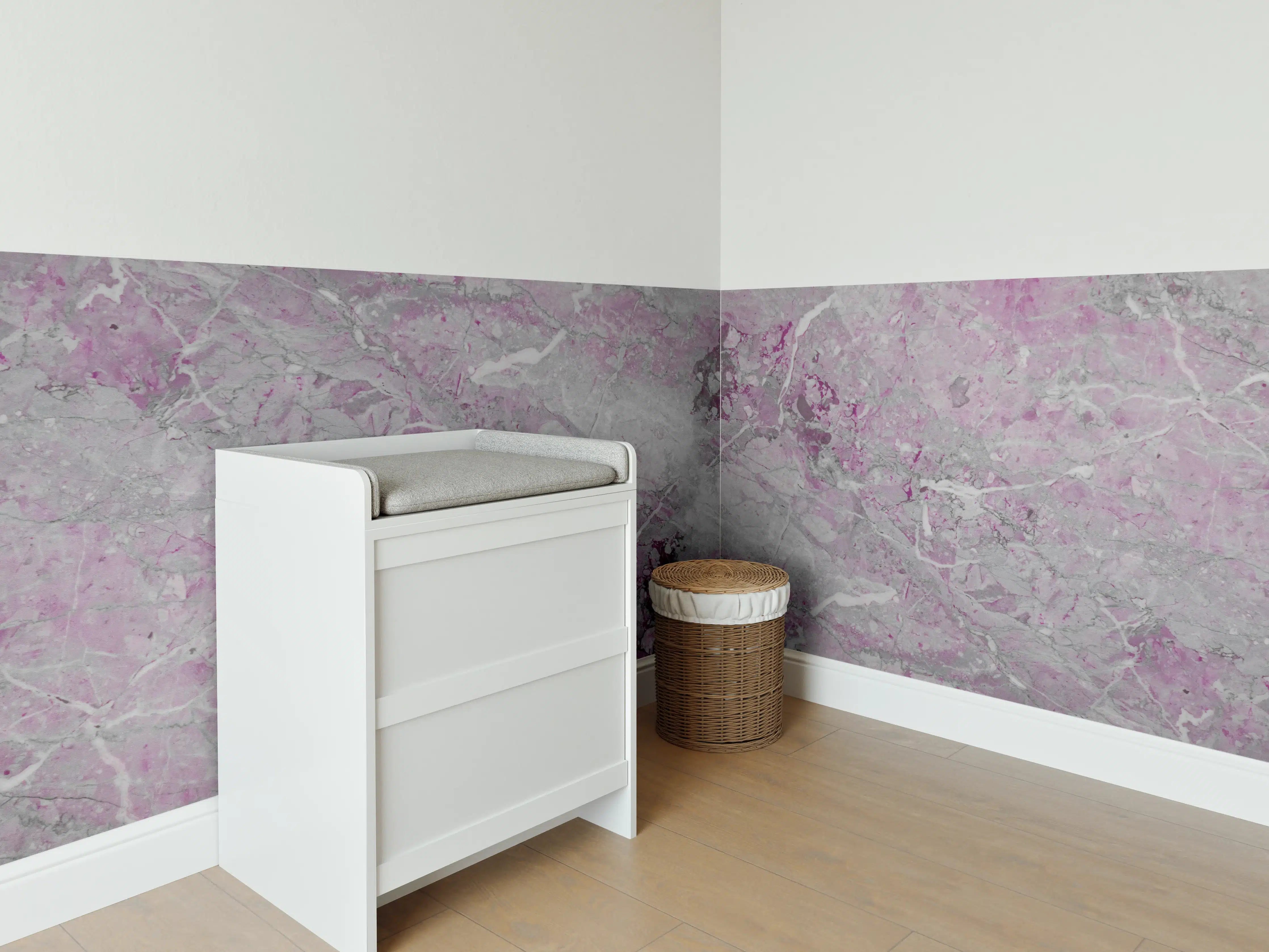 Babyzimmer Wandgestaltung - Lila fleckige Marmor Hintergrund
