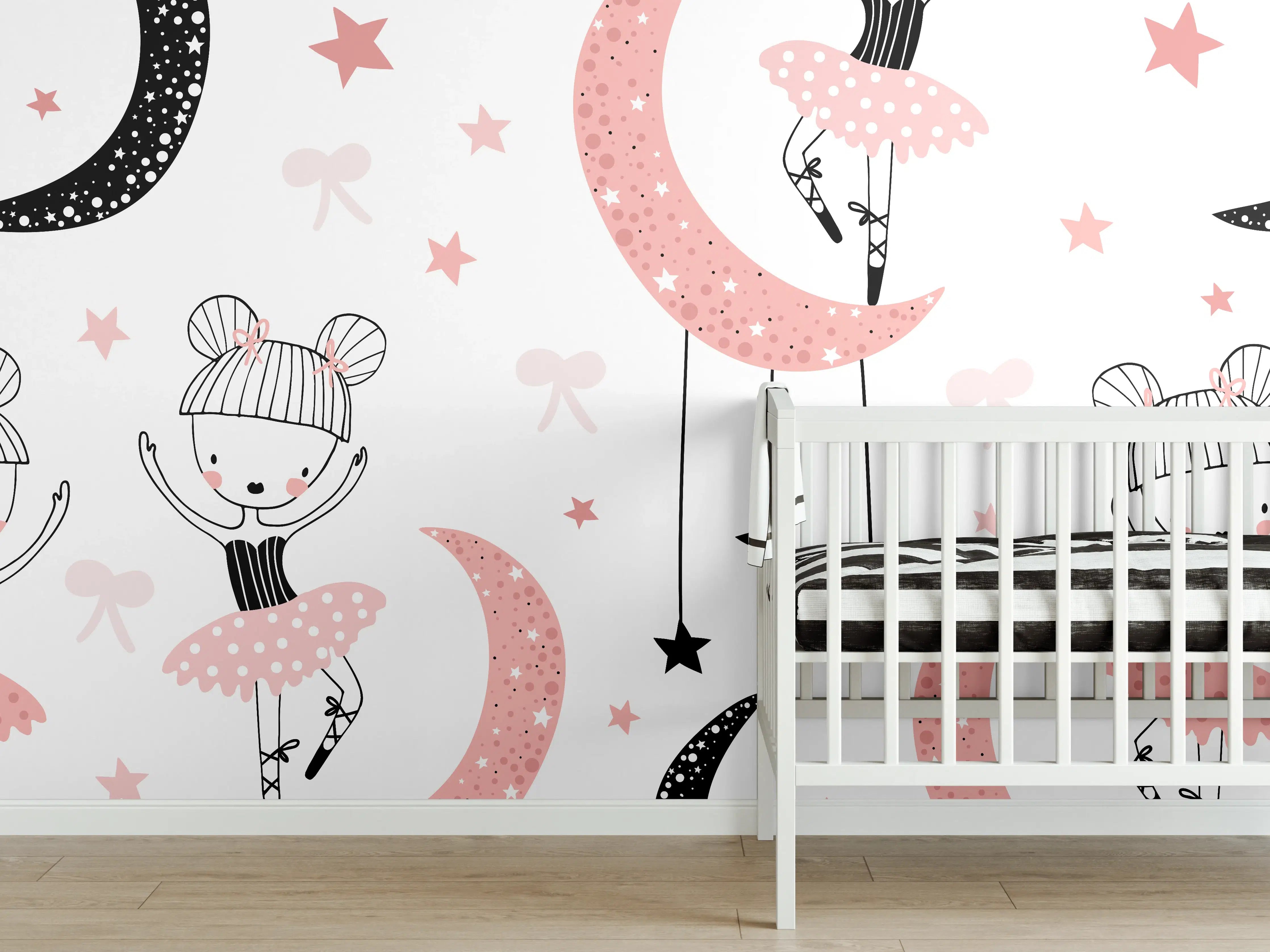 Babyzimmer Wandgestaltung - Mädchen auf Mond mit Sternen und Bällen