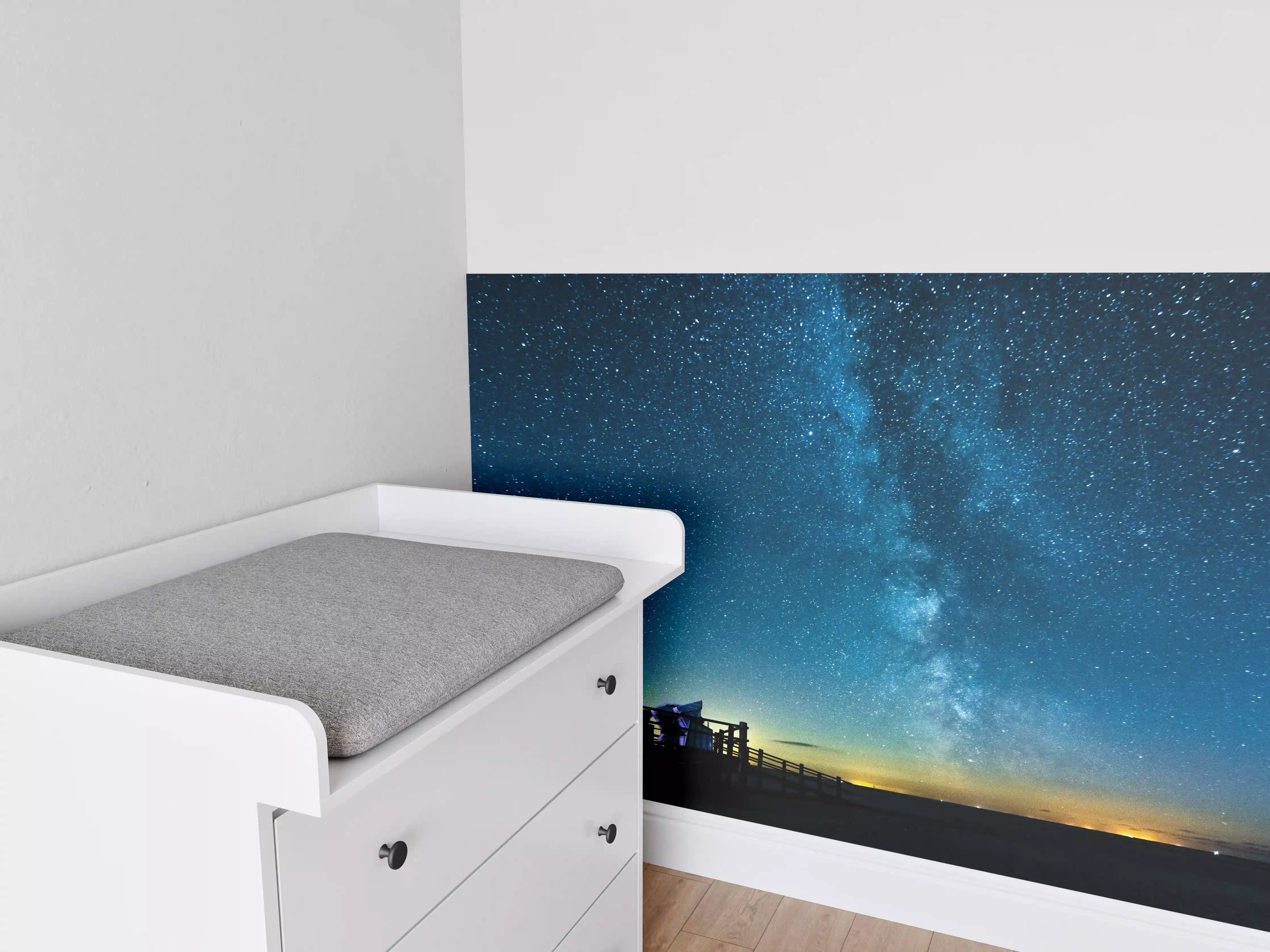 Babyzimmer Wandgestaltung - Milchstraße bei Nacht über der Nordsee