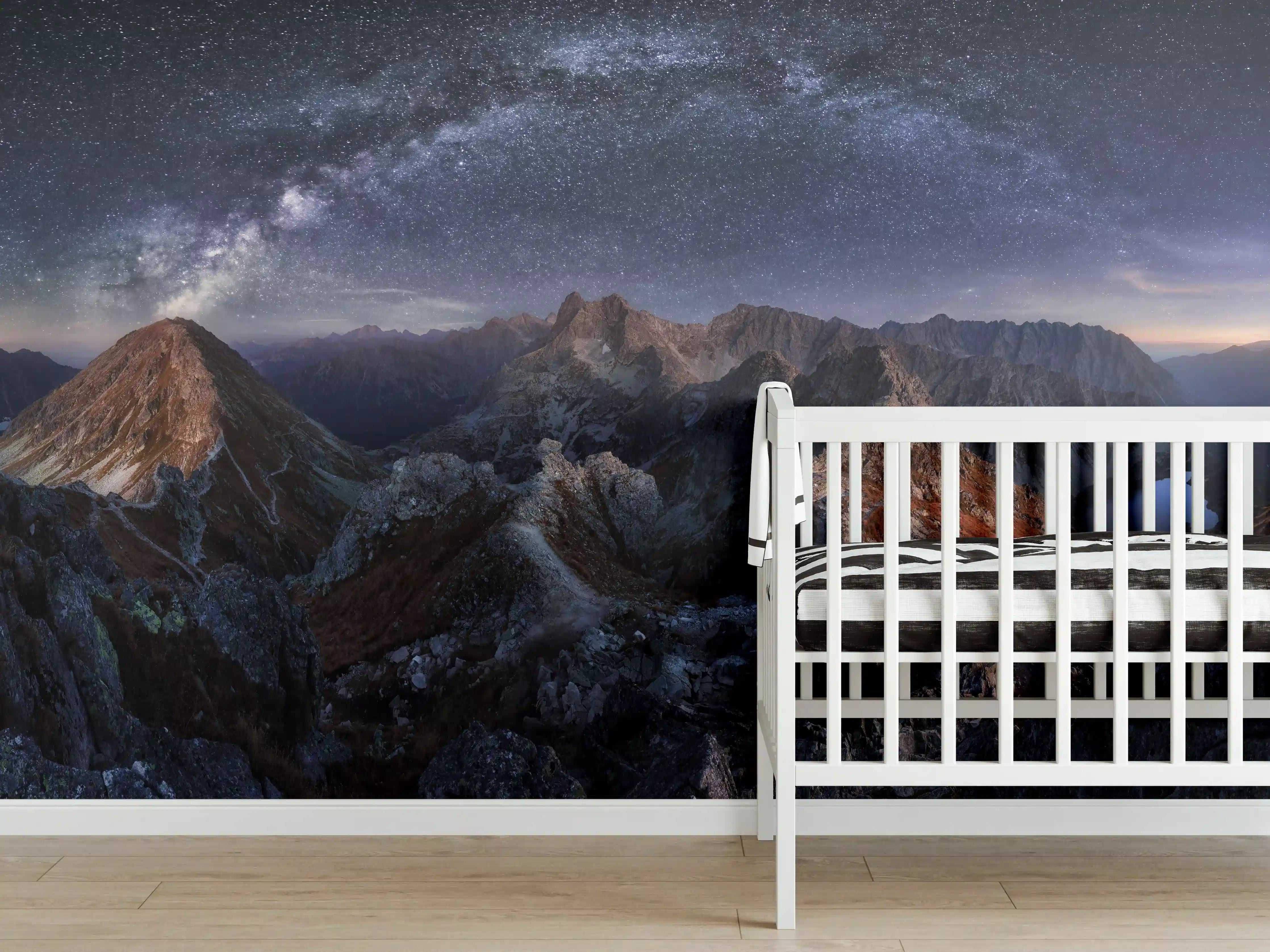 Babyzimmer Wandgestaltung - Milchstraße über Tatra Gebirgspanorama