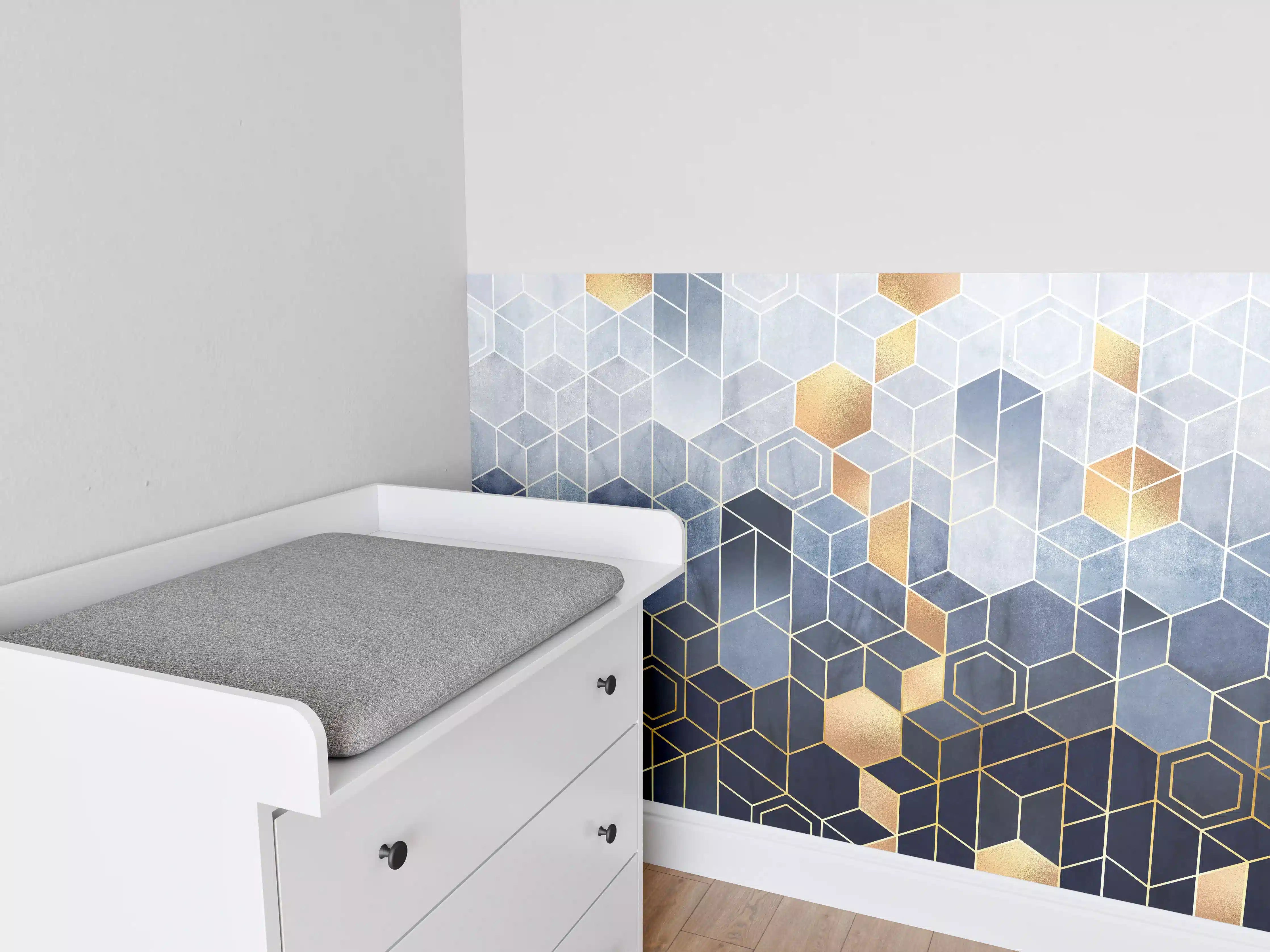 Babyzimmer Wandgestaltung - Moderne geometrische Wandgestaltung in Blau, Grau und Gold