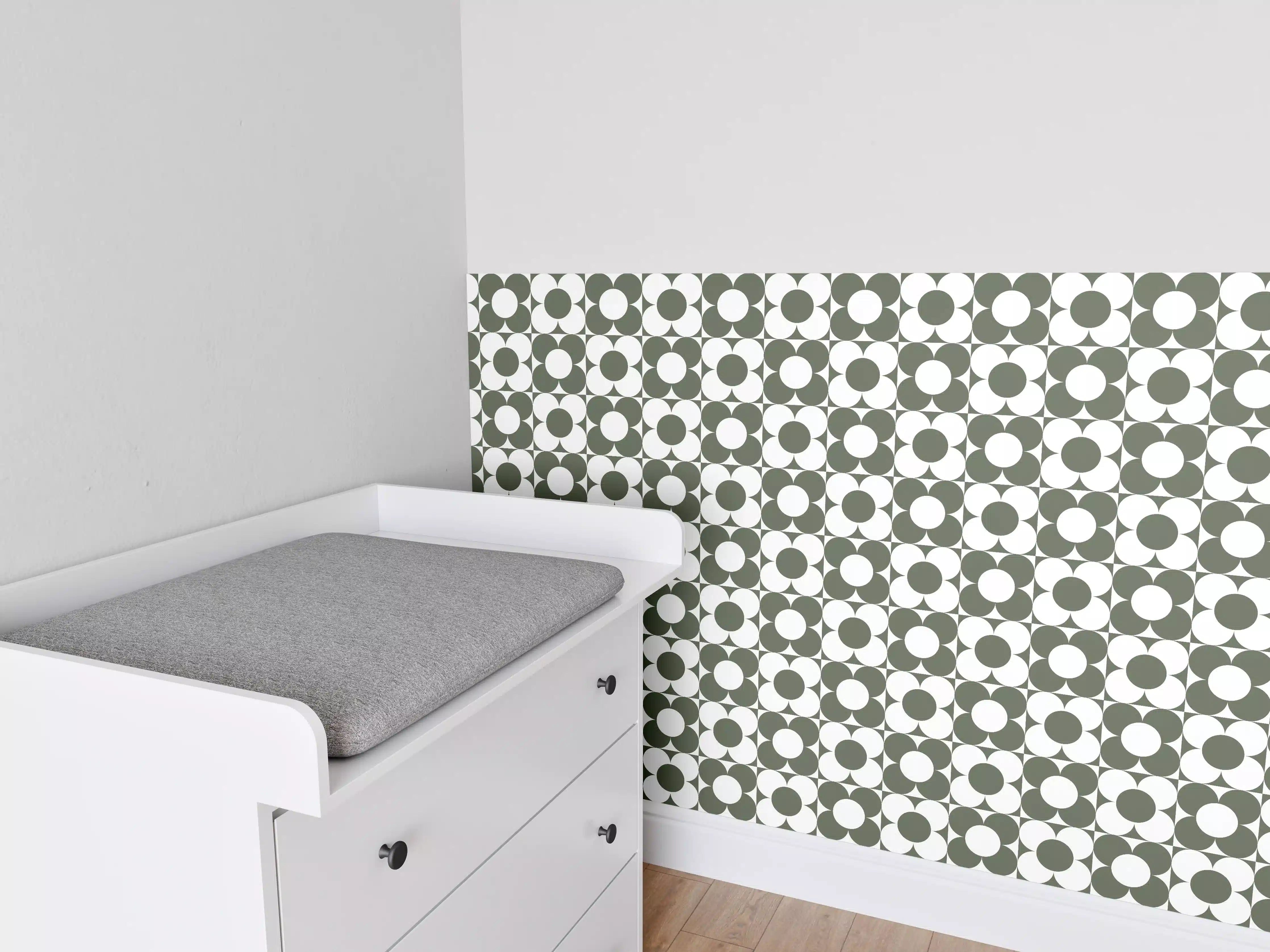Babyzimmer Wandgestaltung - Modernes geometrisches Muster in Grau-Weiß
