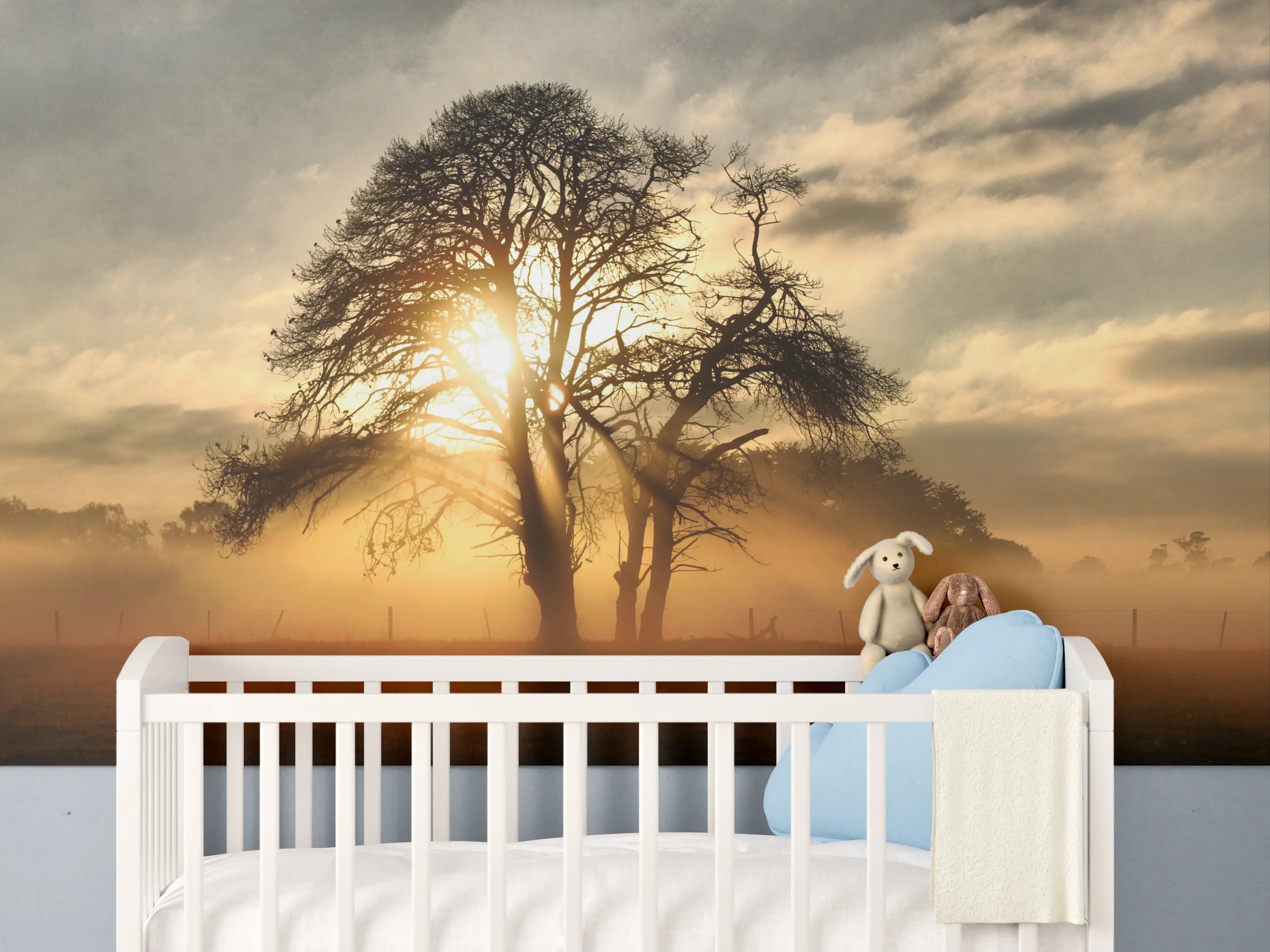 Babyzimmer Wandgestaltung - Morgenlicht durch graue Zweige