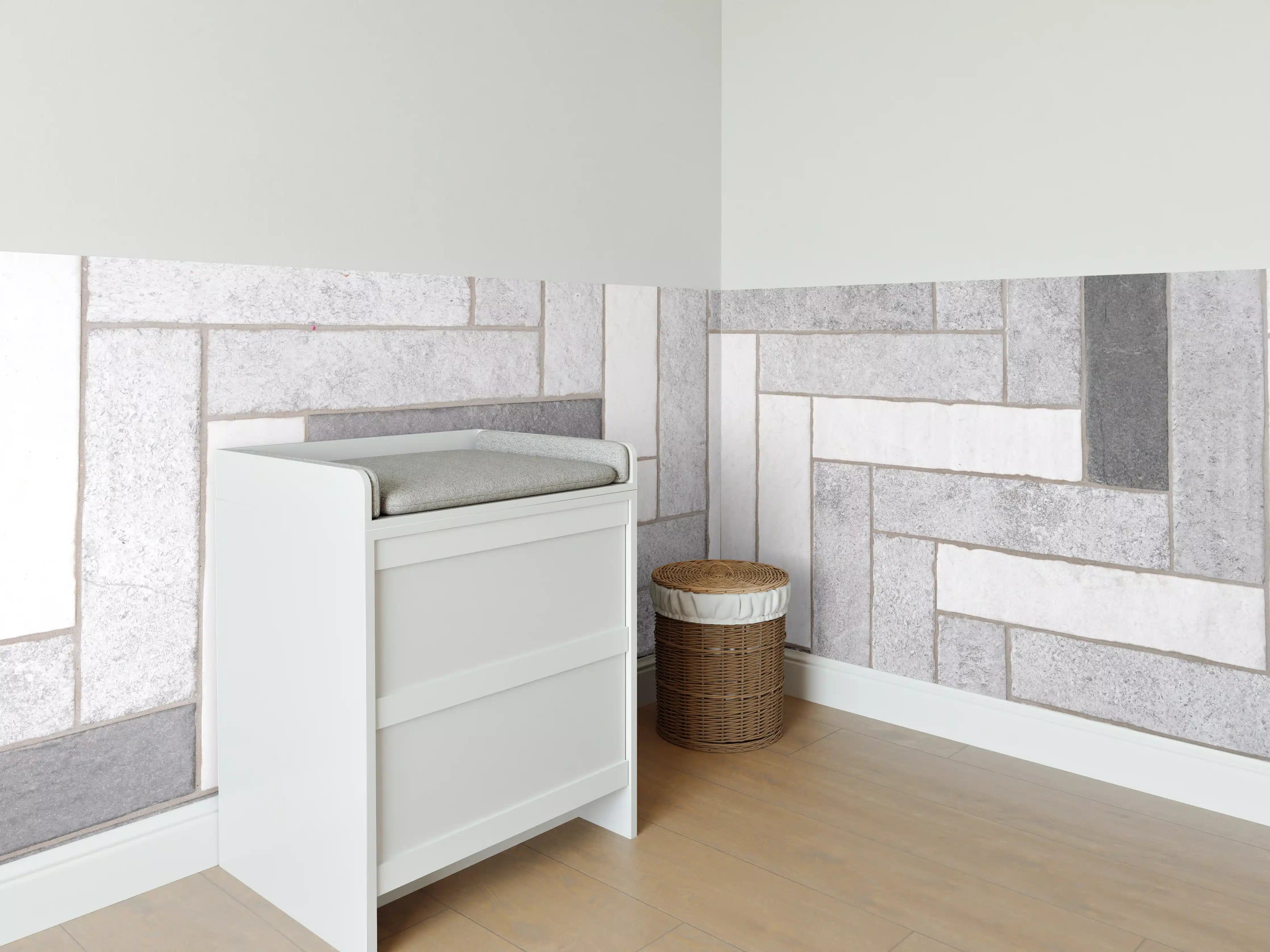 Babyzimmer Wandgestaltung - Mosaikbodenfliesen in Rechtecken