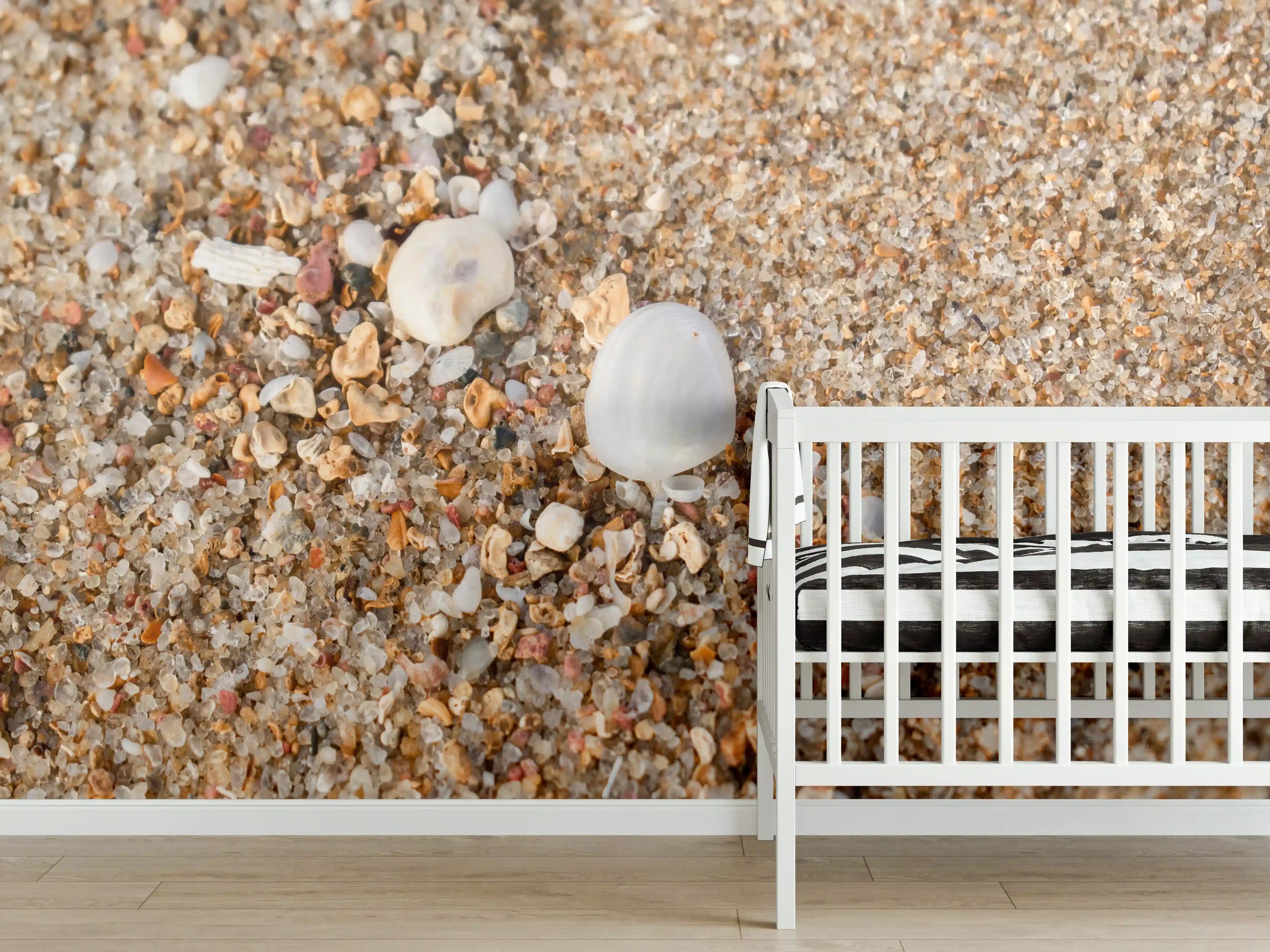 Babyzimmer Wandgestaltung - Muscheln im Strandsand. Shell