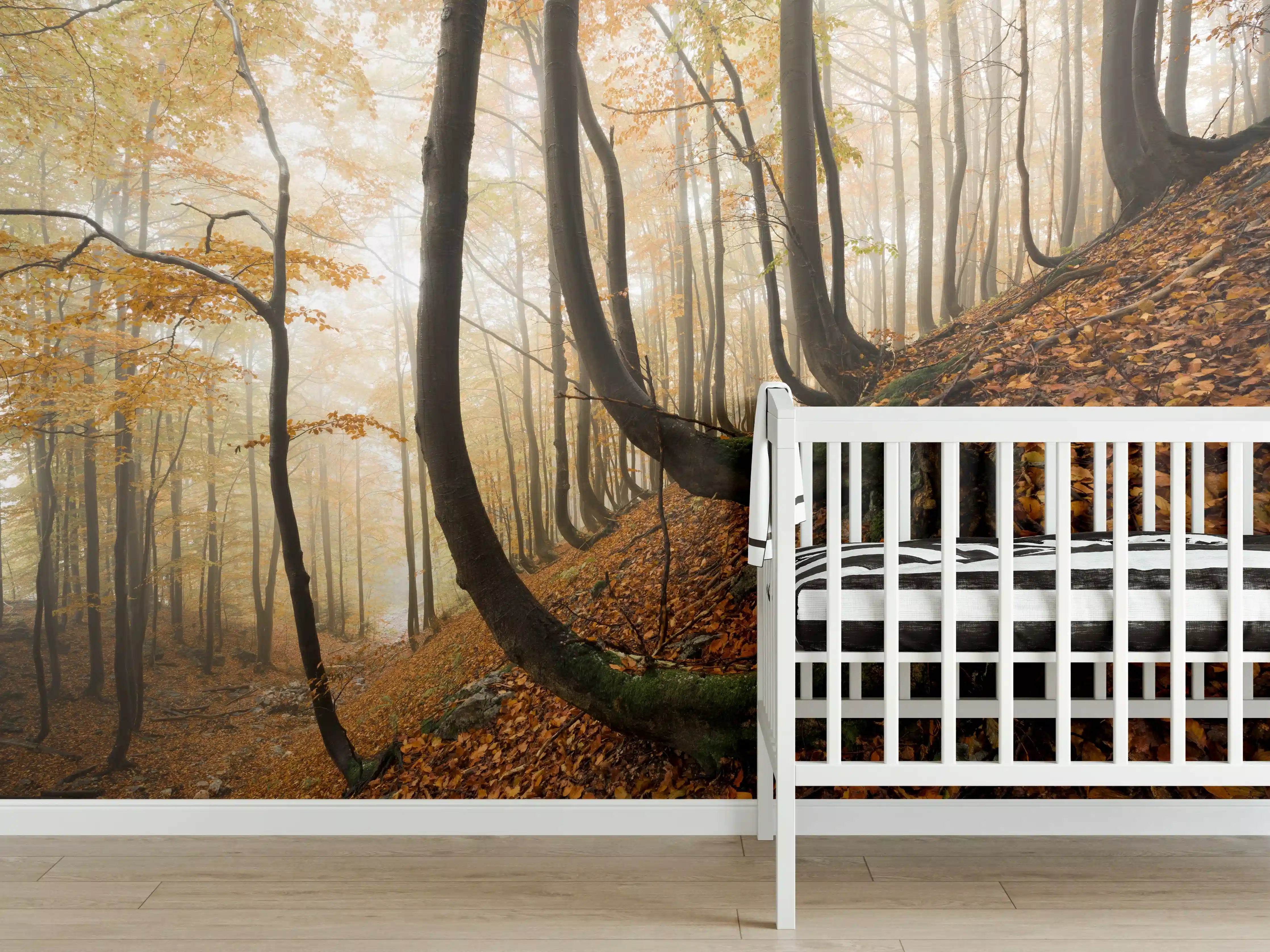 Babyzimmer Wandgestaltung - Mystischer Wald im Herbst
