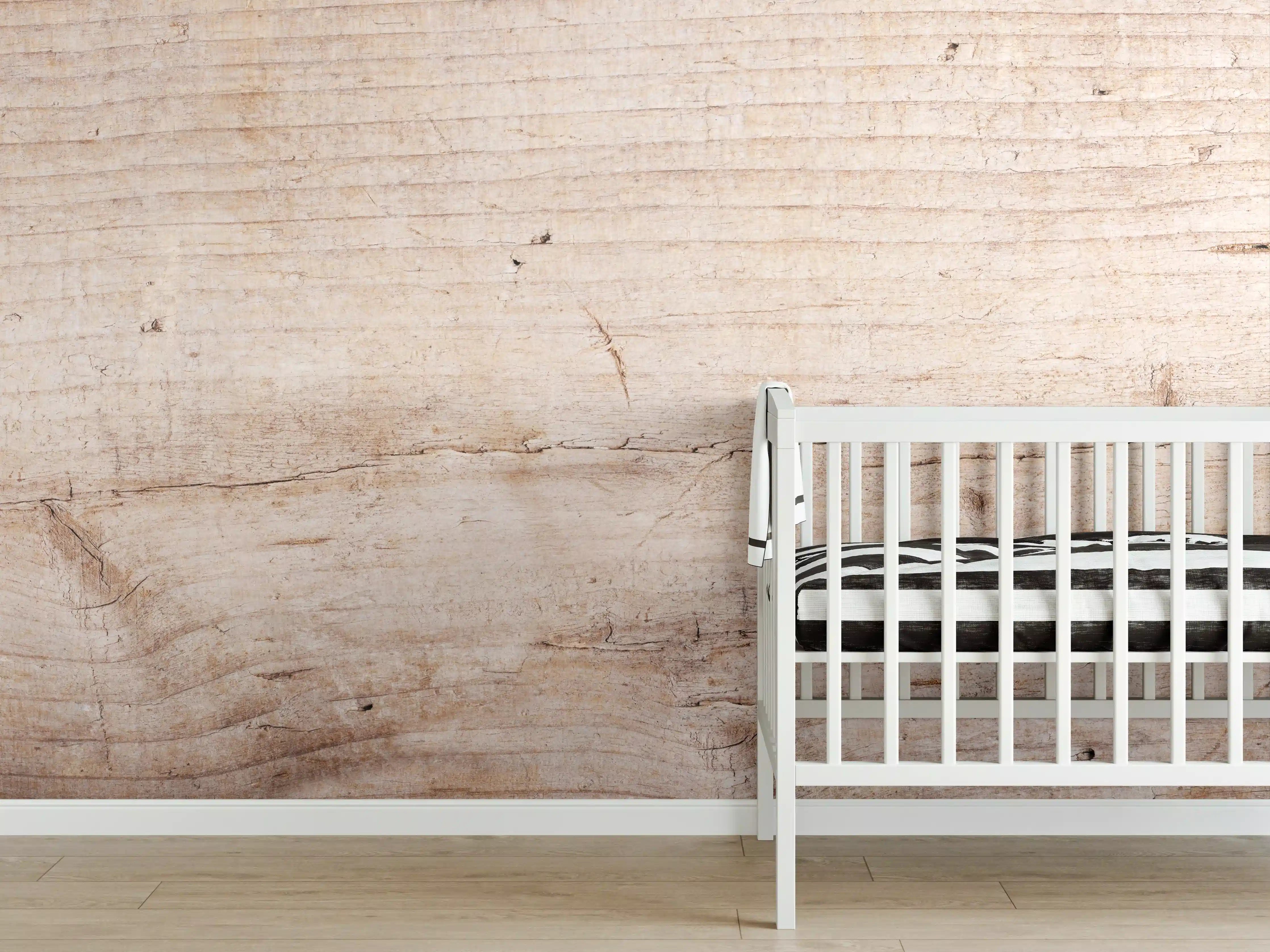 Babyzimmer Wandgestaltung - Naturbelassene Holzoptik