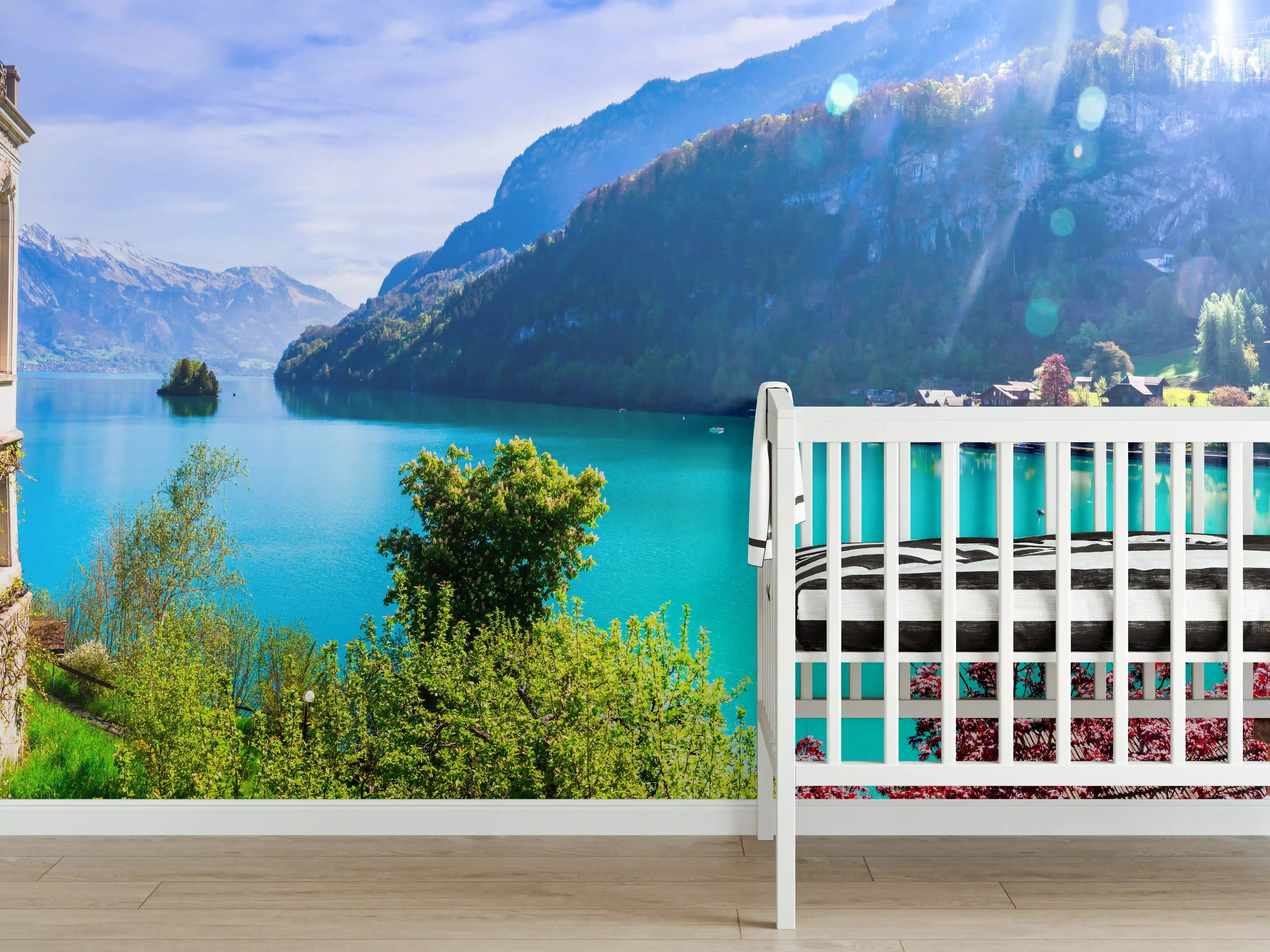 Babyzimmer Wandgestaltung - Naturkulisse des Brienzersees - Schweiz