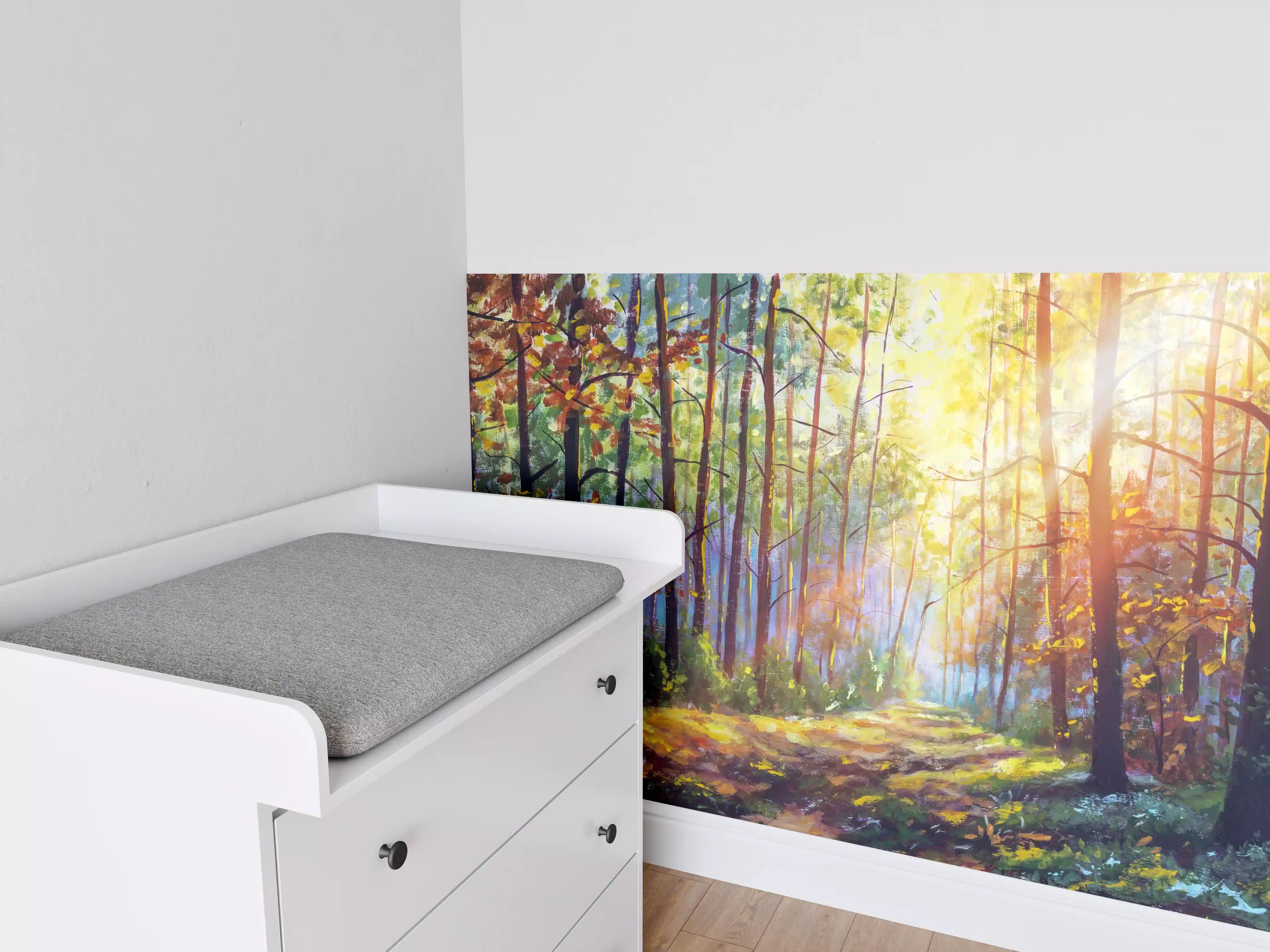 Babyzimmer Wandgestaltung - Ölgemälde lichterfüllter Wald im Herbst