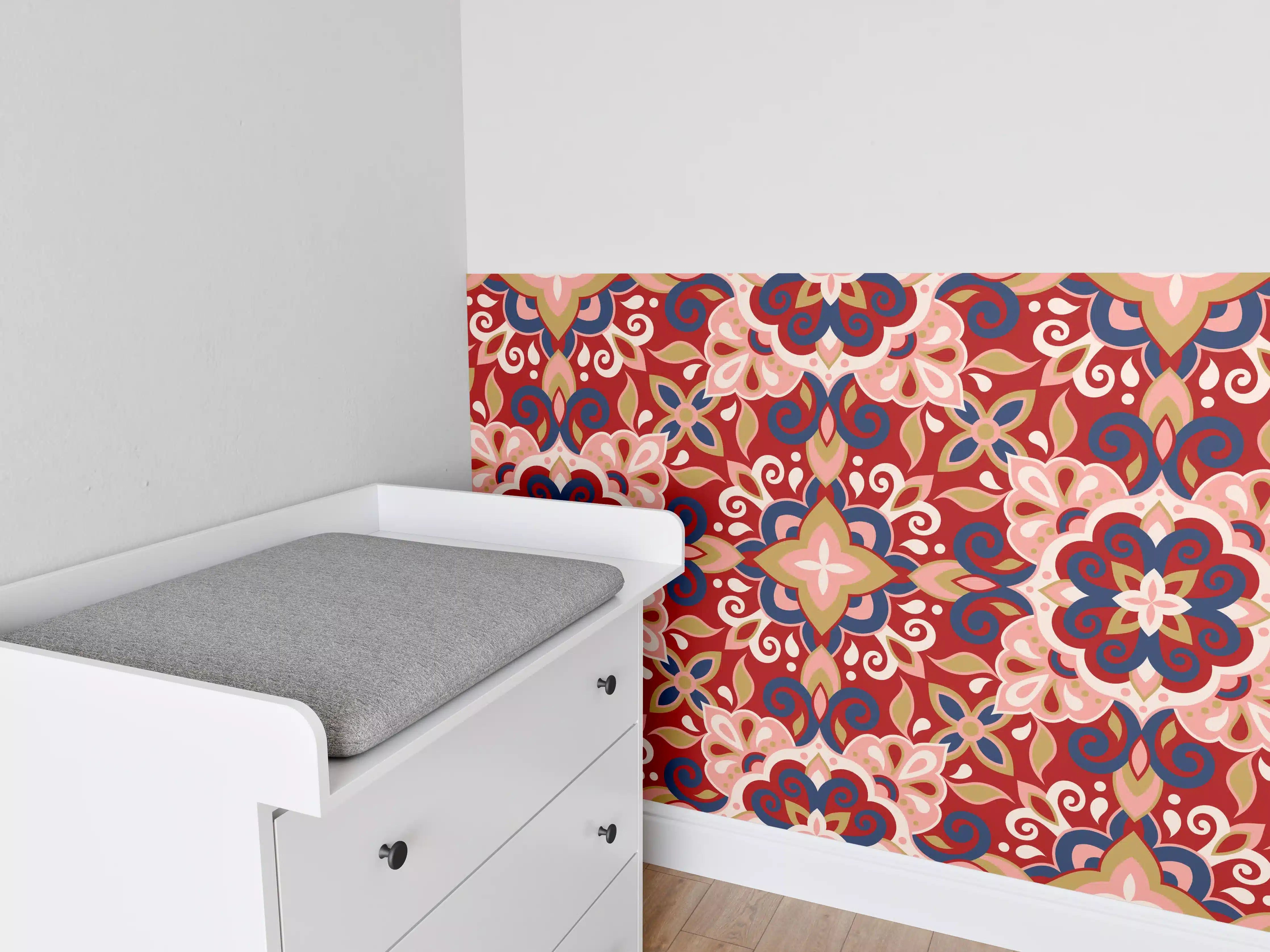 Babyzimmer Wandgestaltung - Orientalisches Rot-Blau Muster