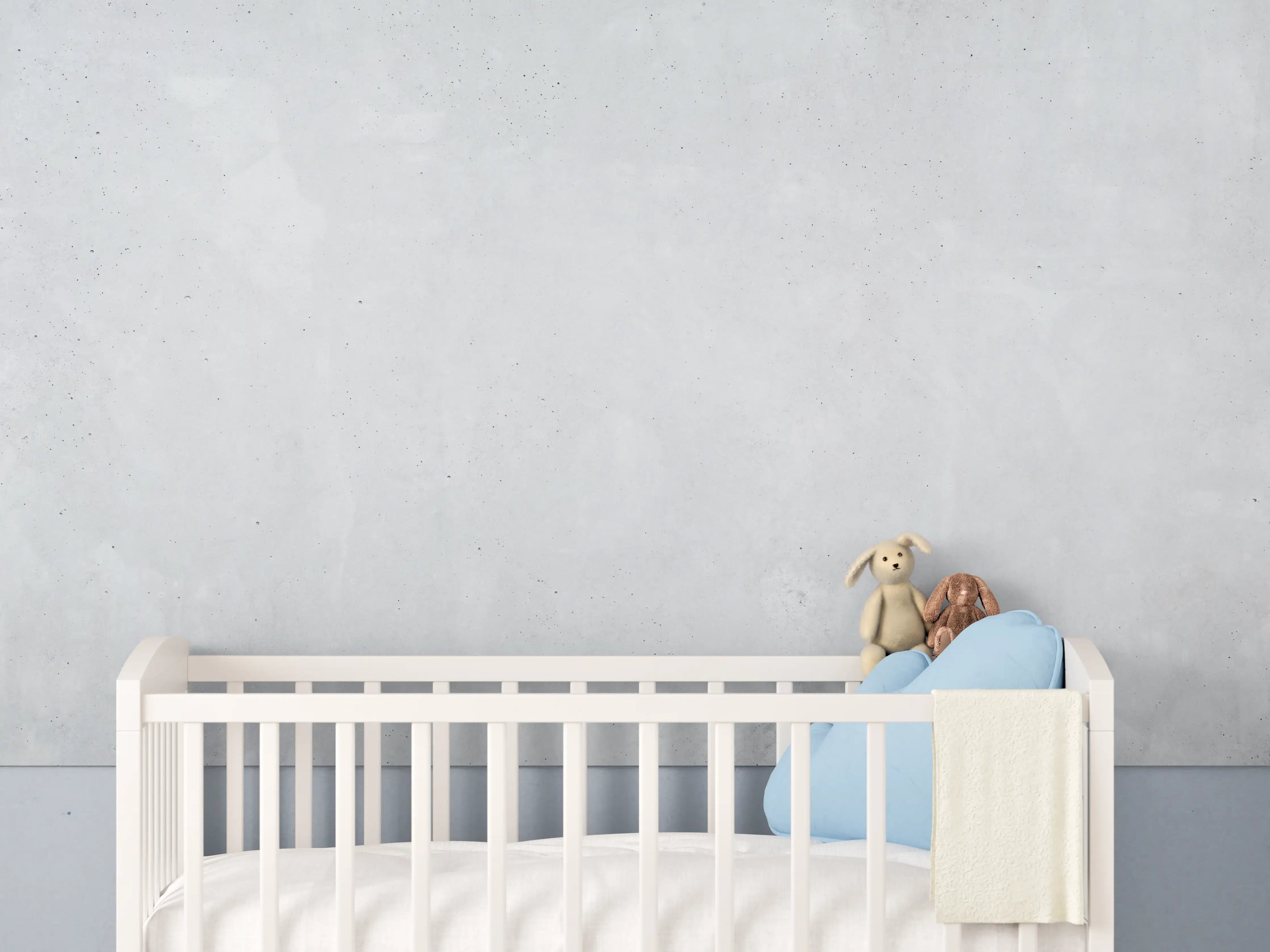 Babyzimmer Wandgestaltung - Panorama einer glatten grauen Betonwand