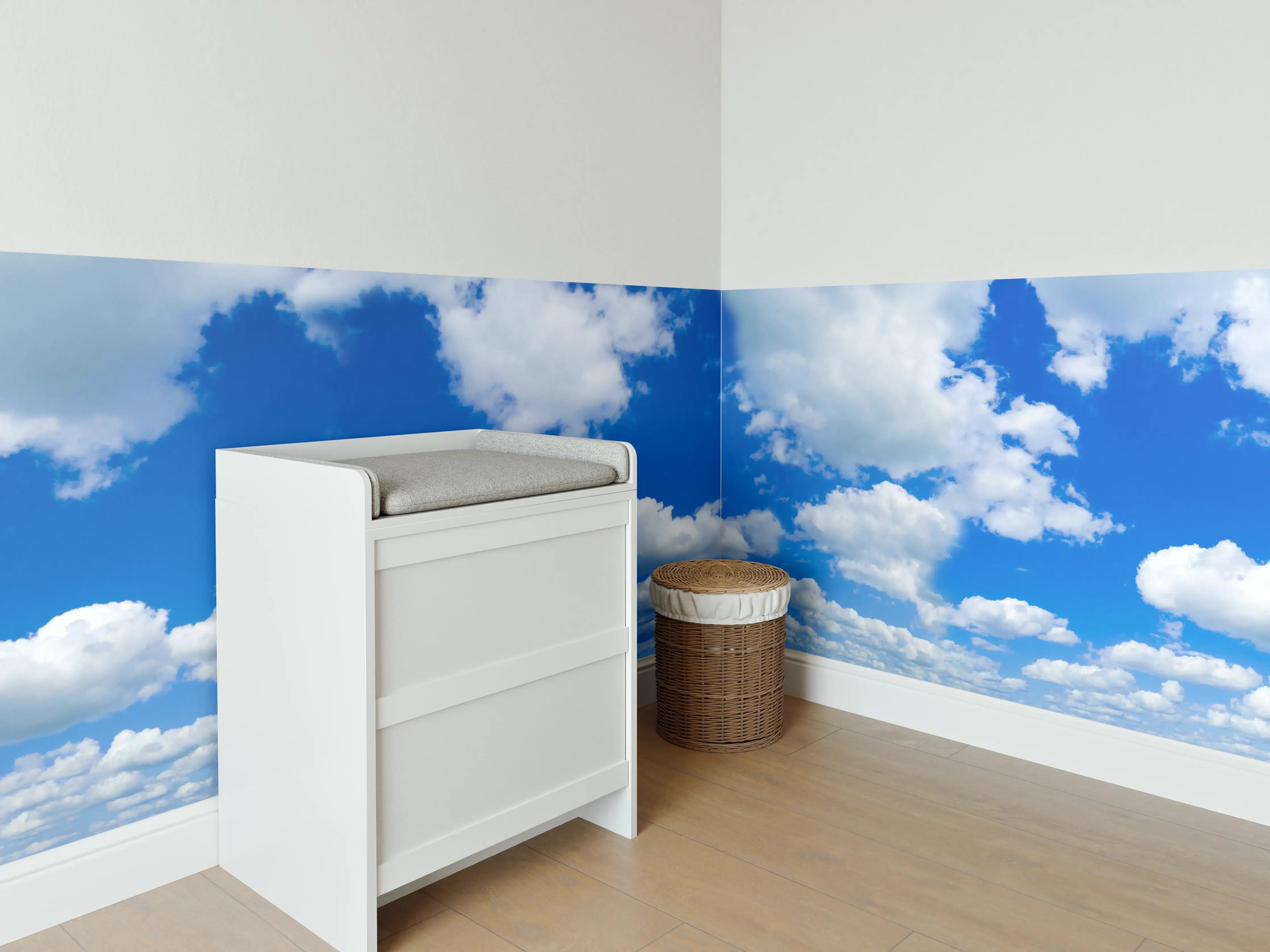 Babyzimmer Wandgestaltung - Panoramischer Himmel mit Wolken