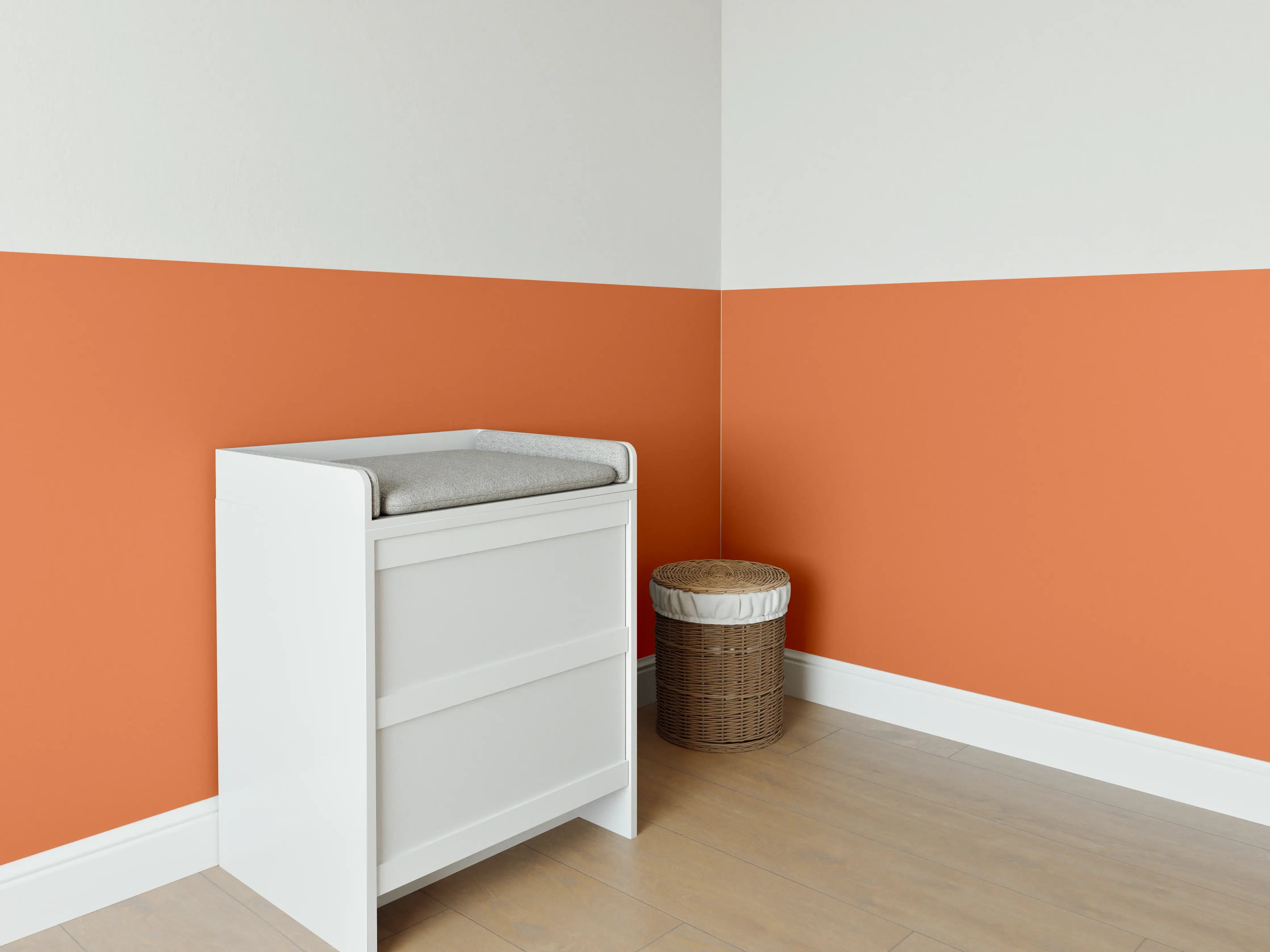 Babyzimmer Wandgestaltung - RAL 2010 (Signalorange)
