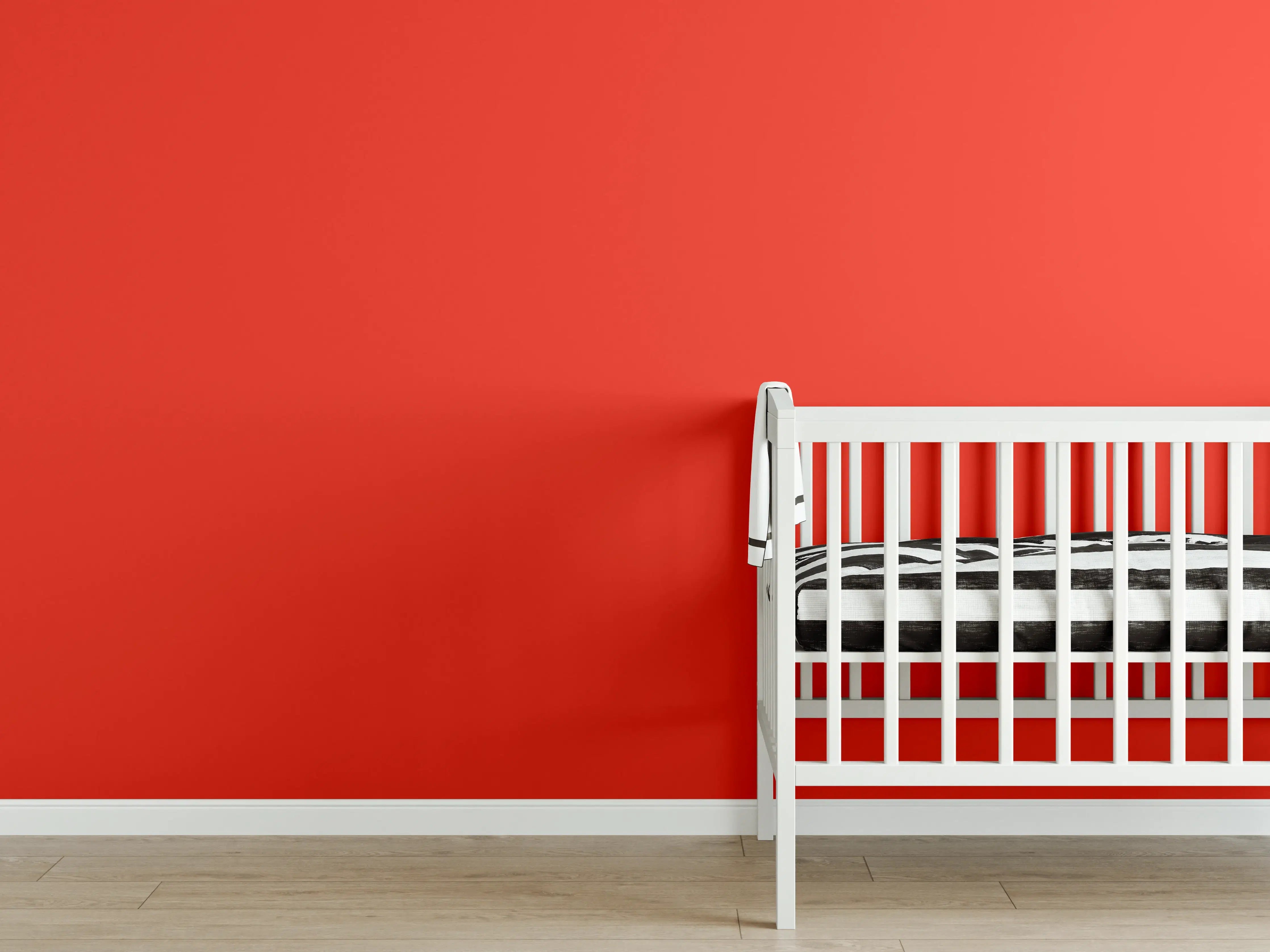 Babyzimmer Wandgestaltung - RAL 3028 (Reines Rot)