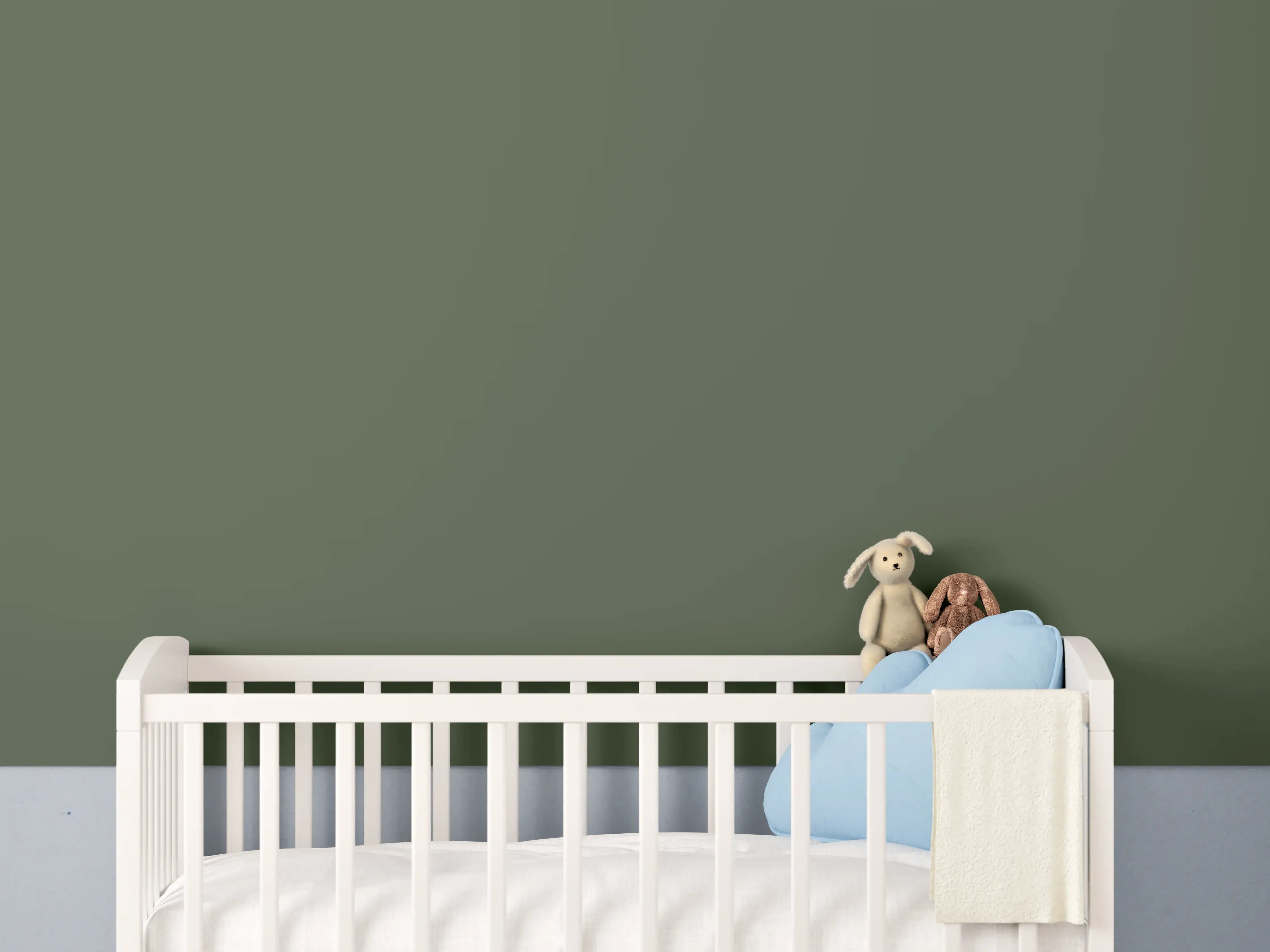 Babyzimmer Wandgestaltung - RAL 6003 (olivgrün)