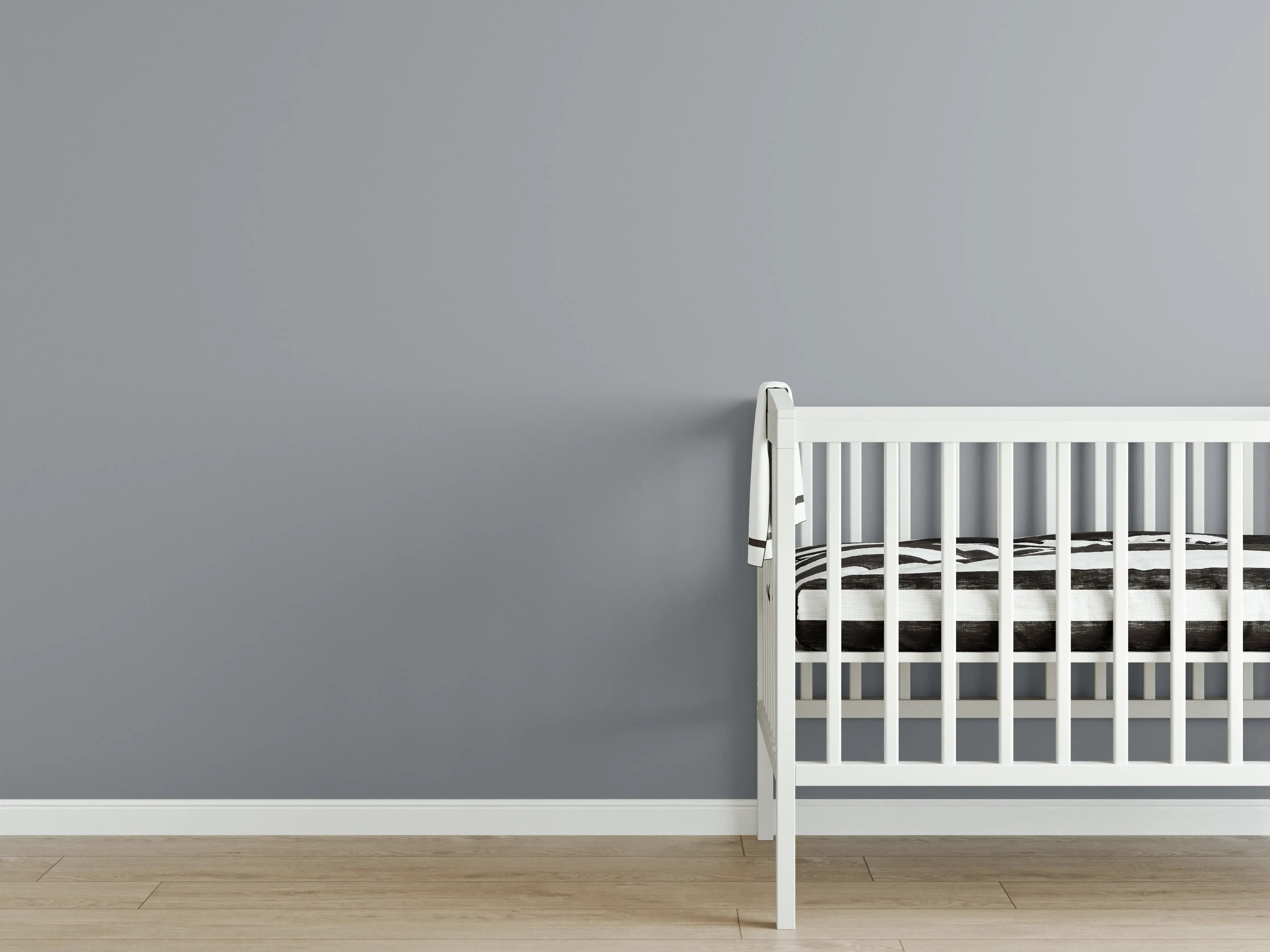 Babyzimmer Wandgestaltung - RAL 7045 (Telegrau 1)