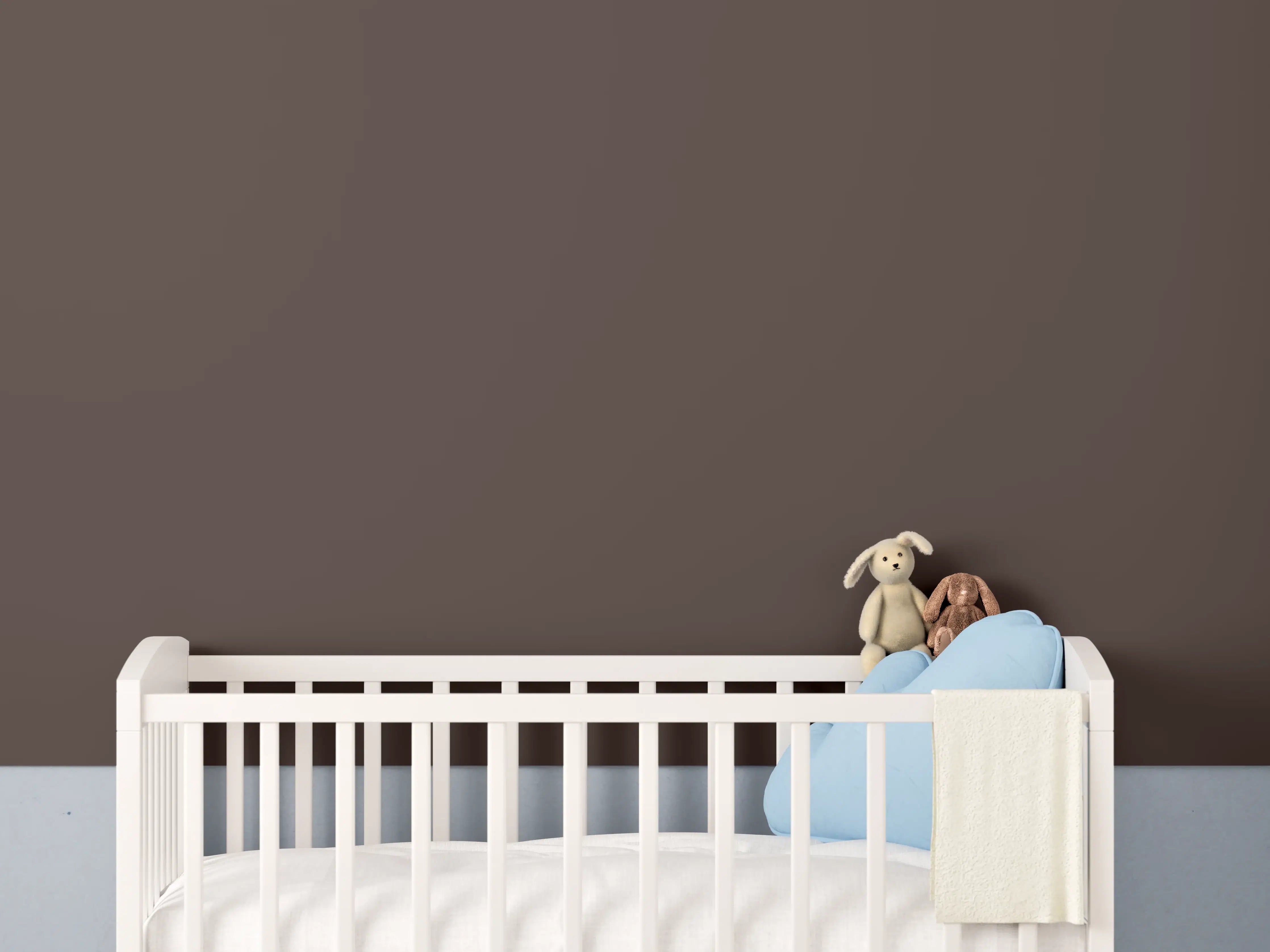 Babyzimmer Wandgestaltung - RAL 8017 (Schokoladenbraun)