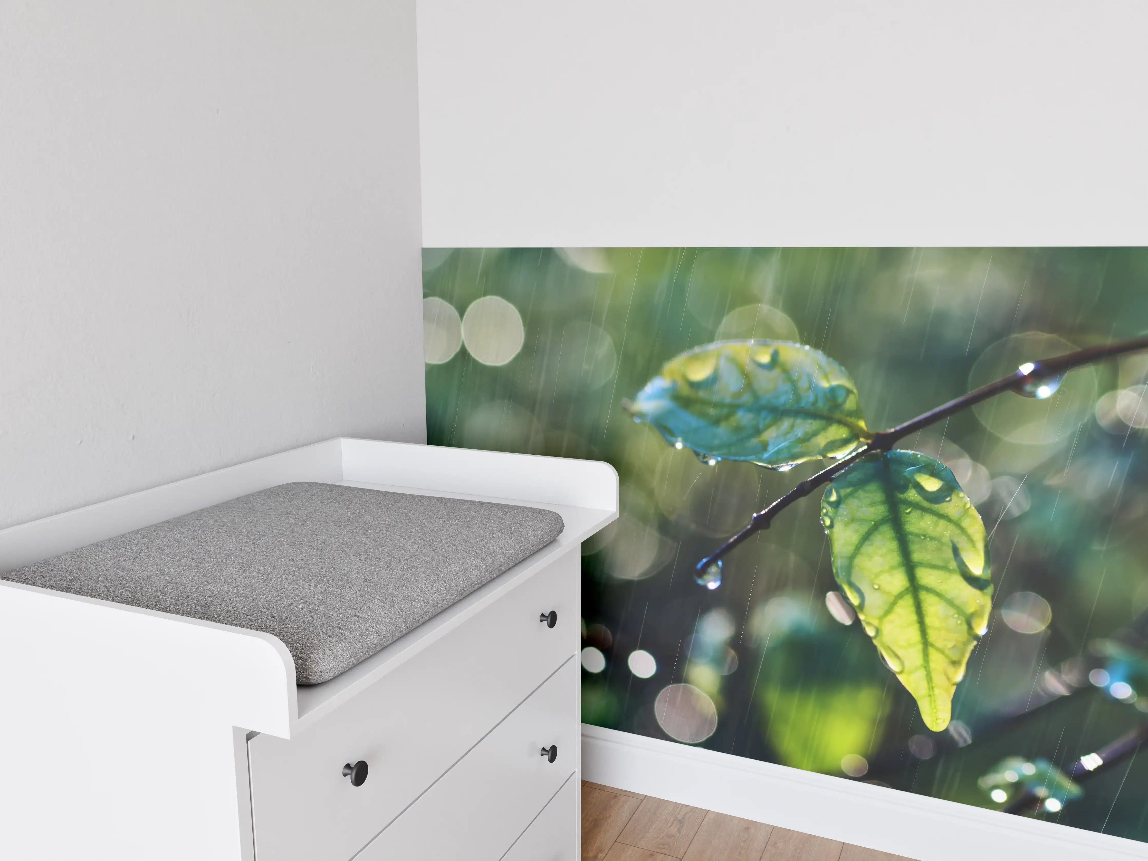 Babyzimmer Wandgestaltung - Regentropfen auf Blatt