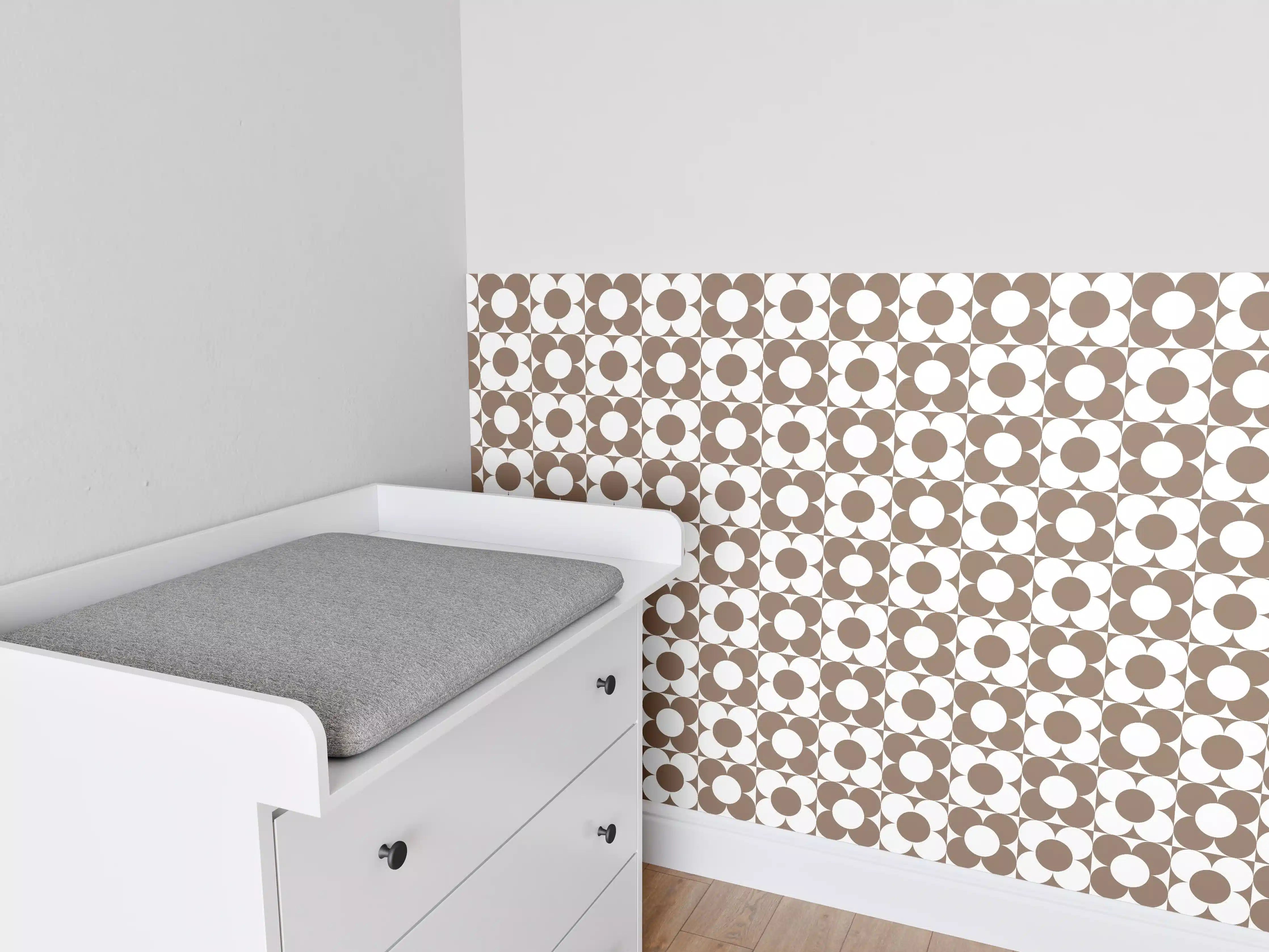 Babyzimmer Wandgestaltung - Retro Primavera mit zarten Grautönen auf Weiß