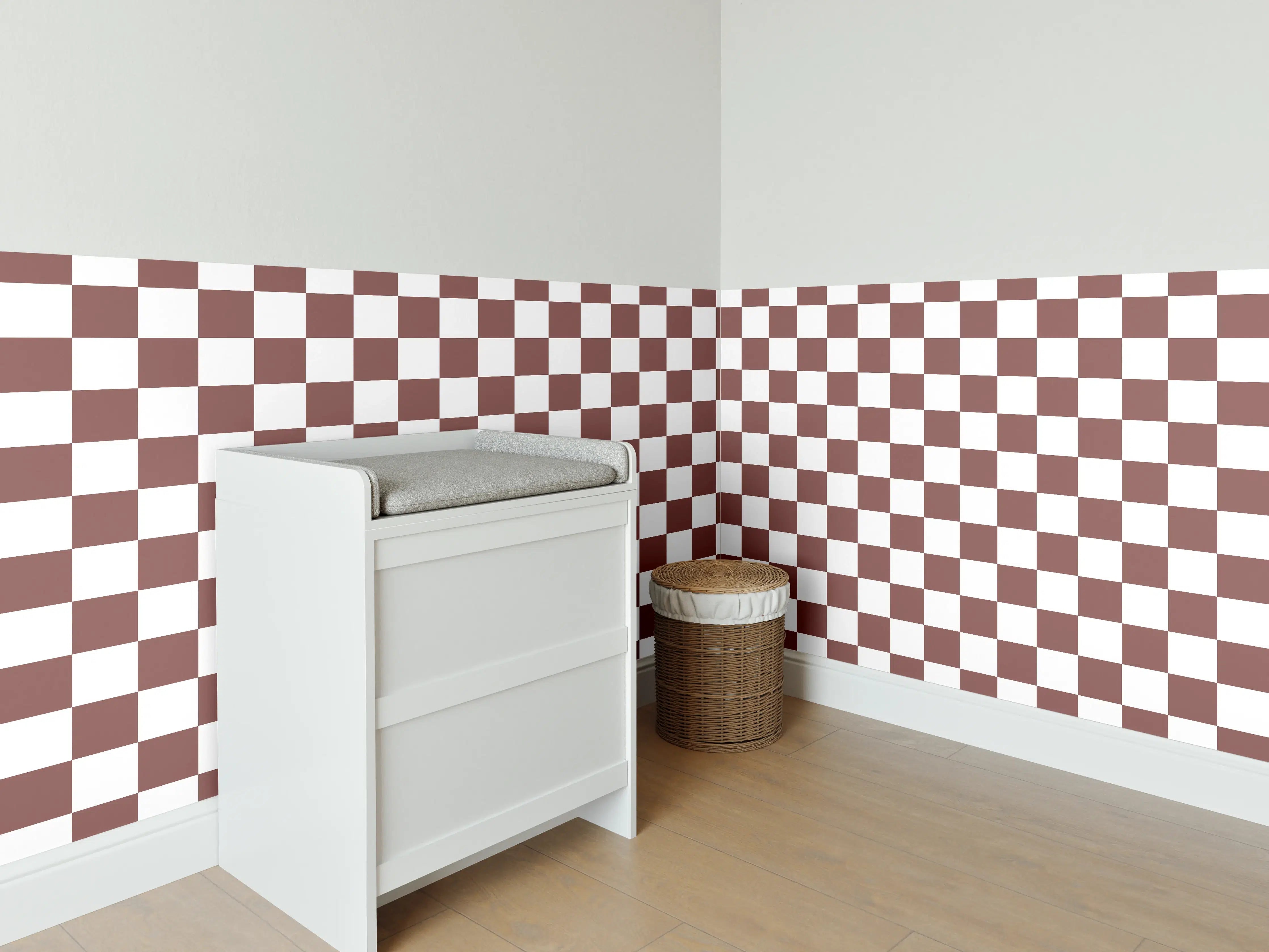 Babyzimmer Wandgestaltung - Retro-Shachmatte im Badezimmer