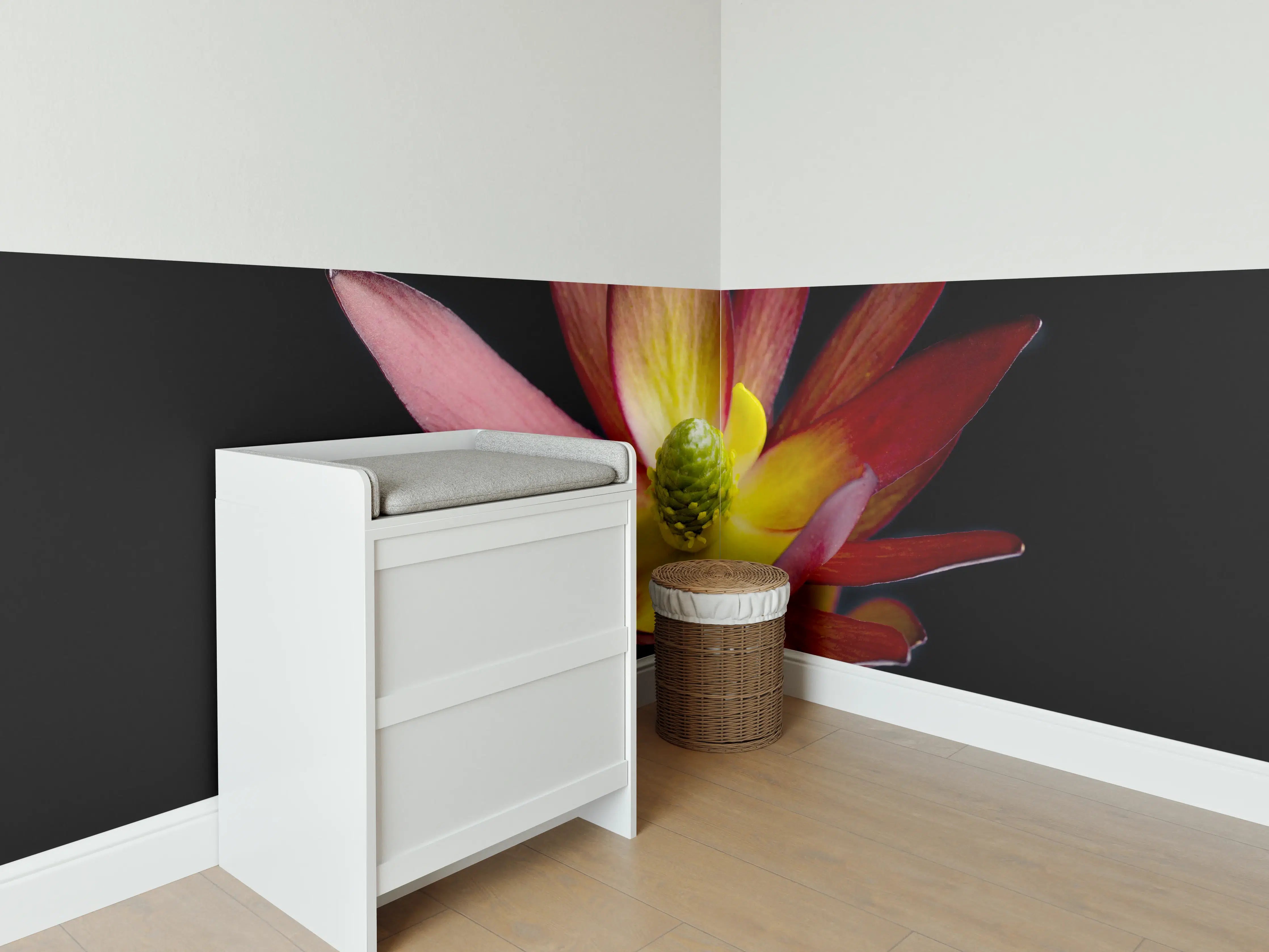 Babyzimmer Wandgestaltung - Rötliche aufblühende Lotosblume