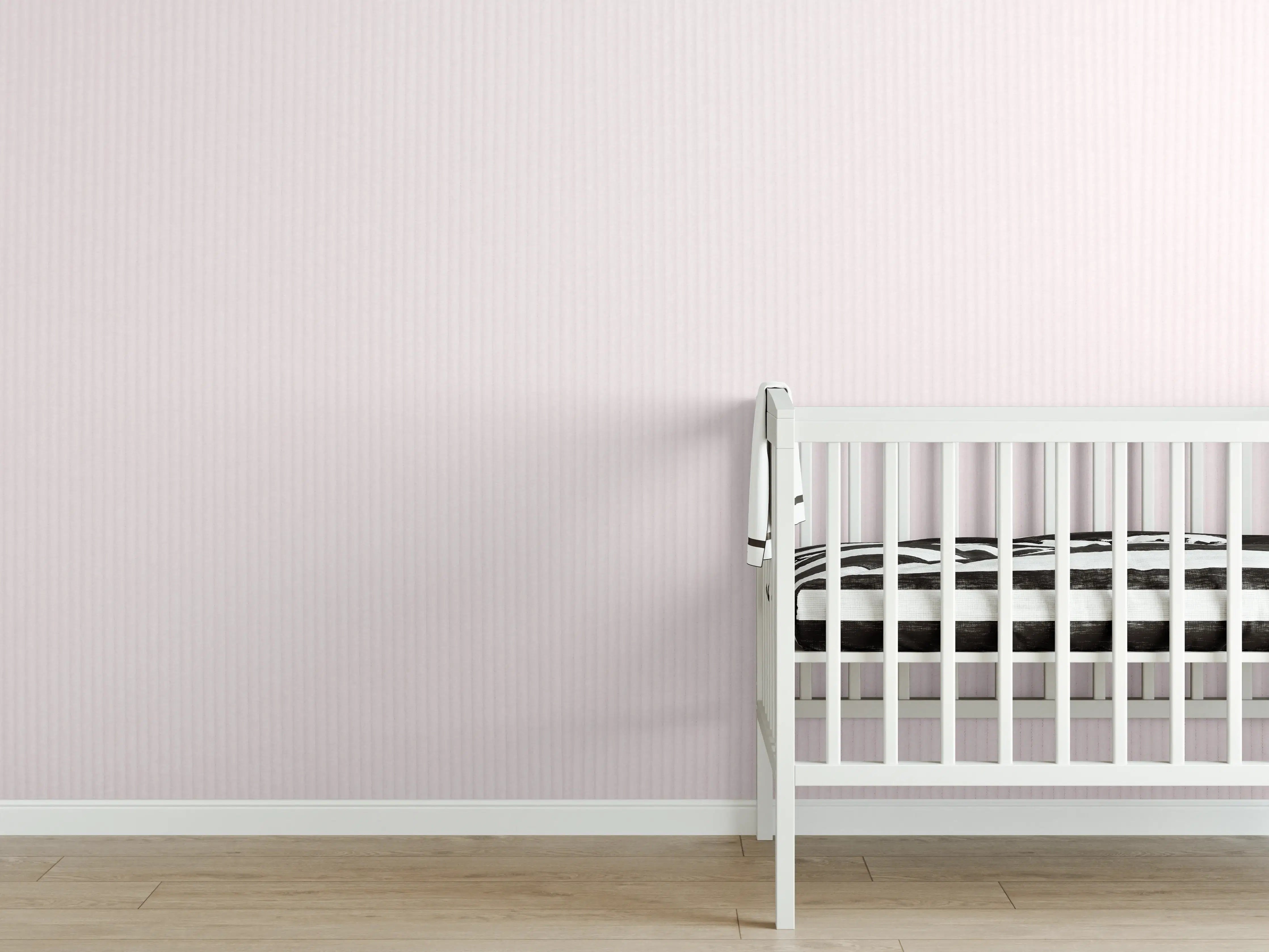 Babyzimmer Wandgestaltung - Rosa Stoff