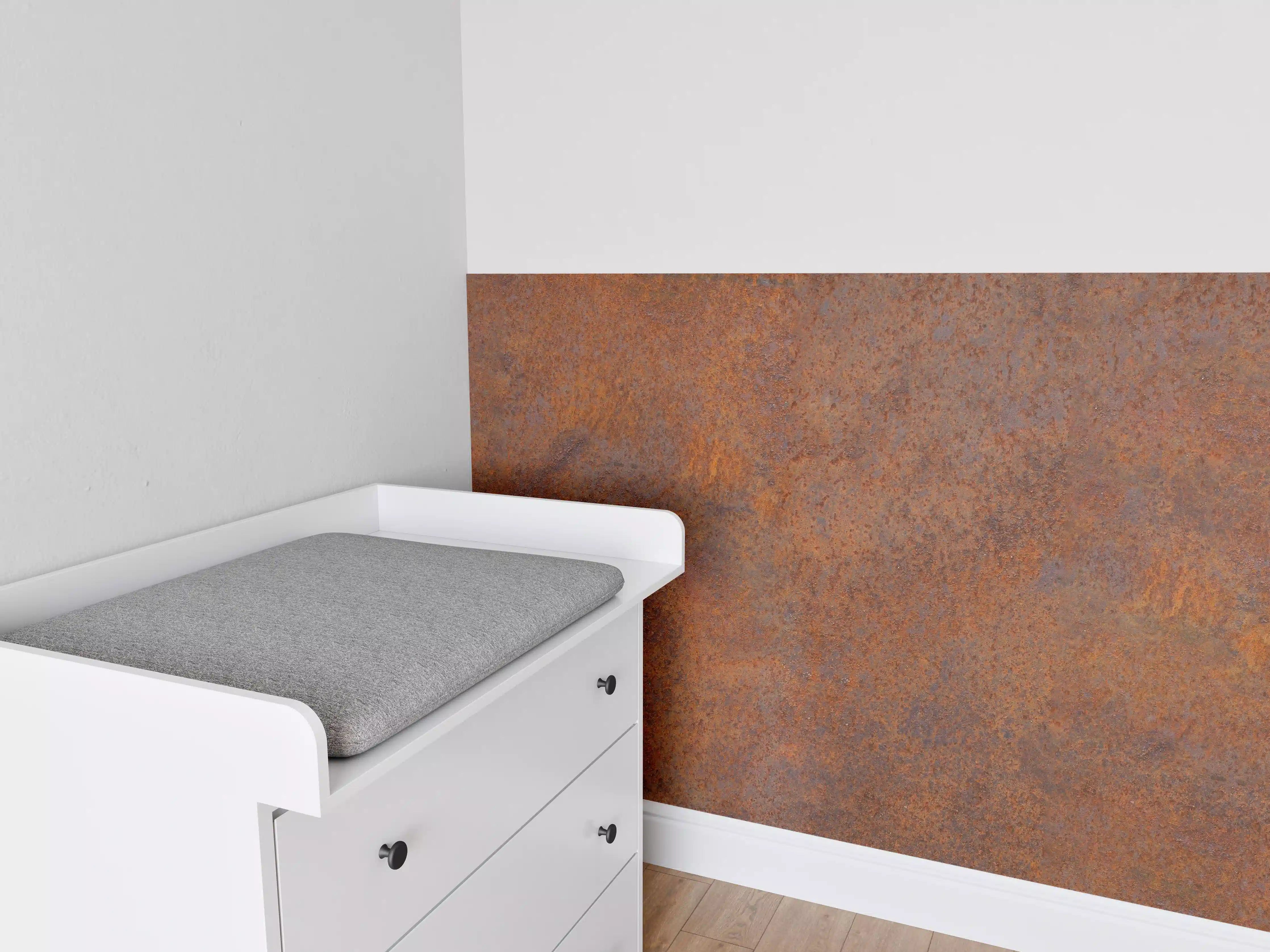 Babyzimmer Wandgestaltung - Rostiges Metall