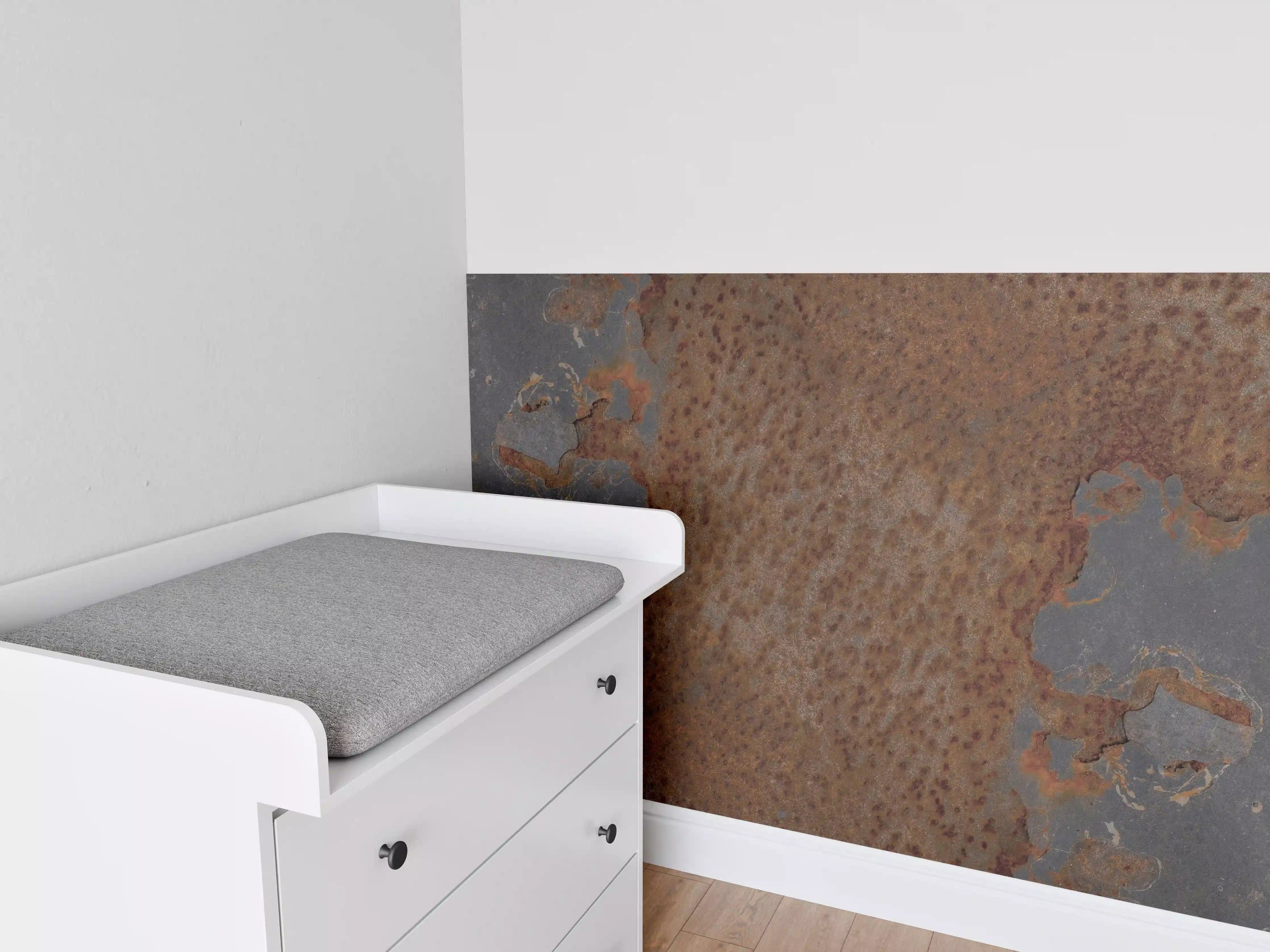Babyzimmer Wandgestaltung - Rostiges Metall im Grunge-Stil