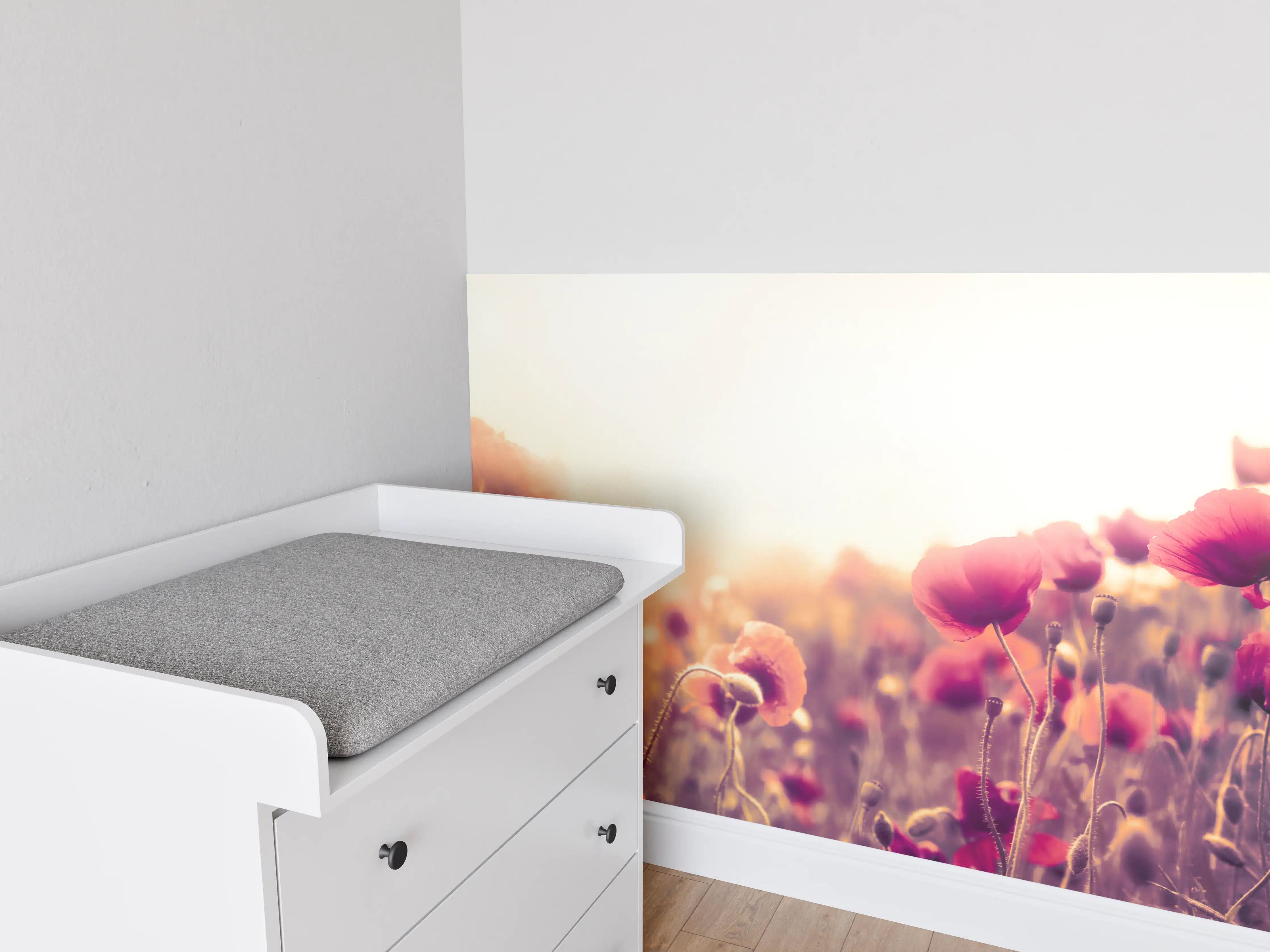 Babyzimmer Wandgestaltung - Rote Mohnblumen in der Sonne