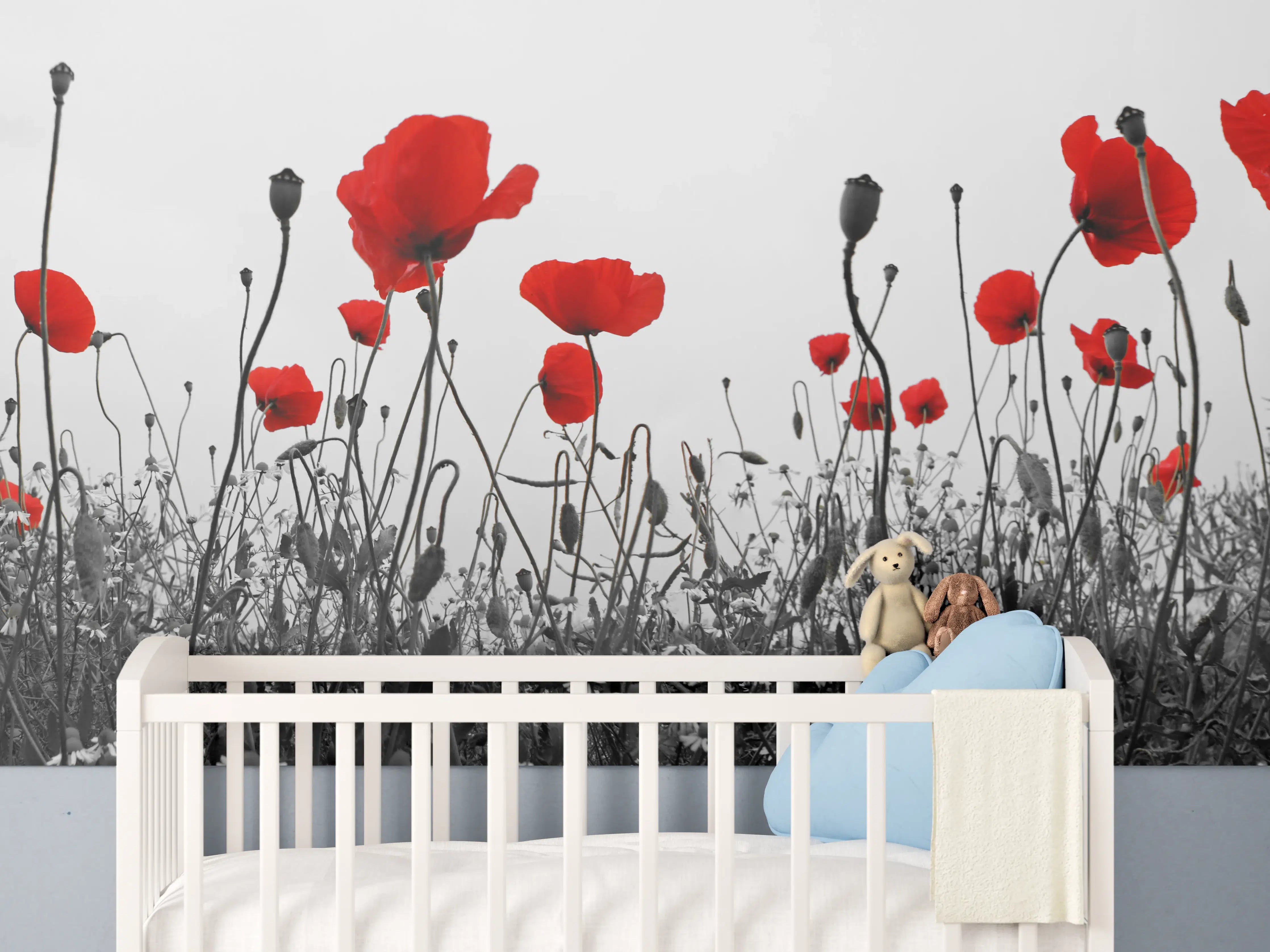 Babyzimmer Wandgestaltung - Rote Mohnblumen vor grauem Himmel