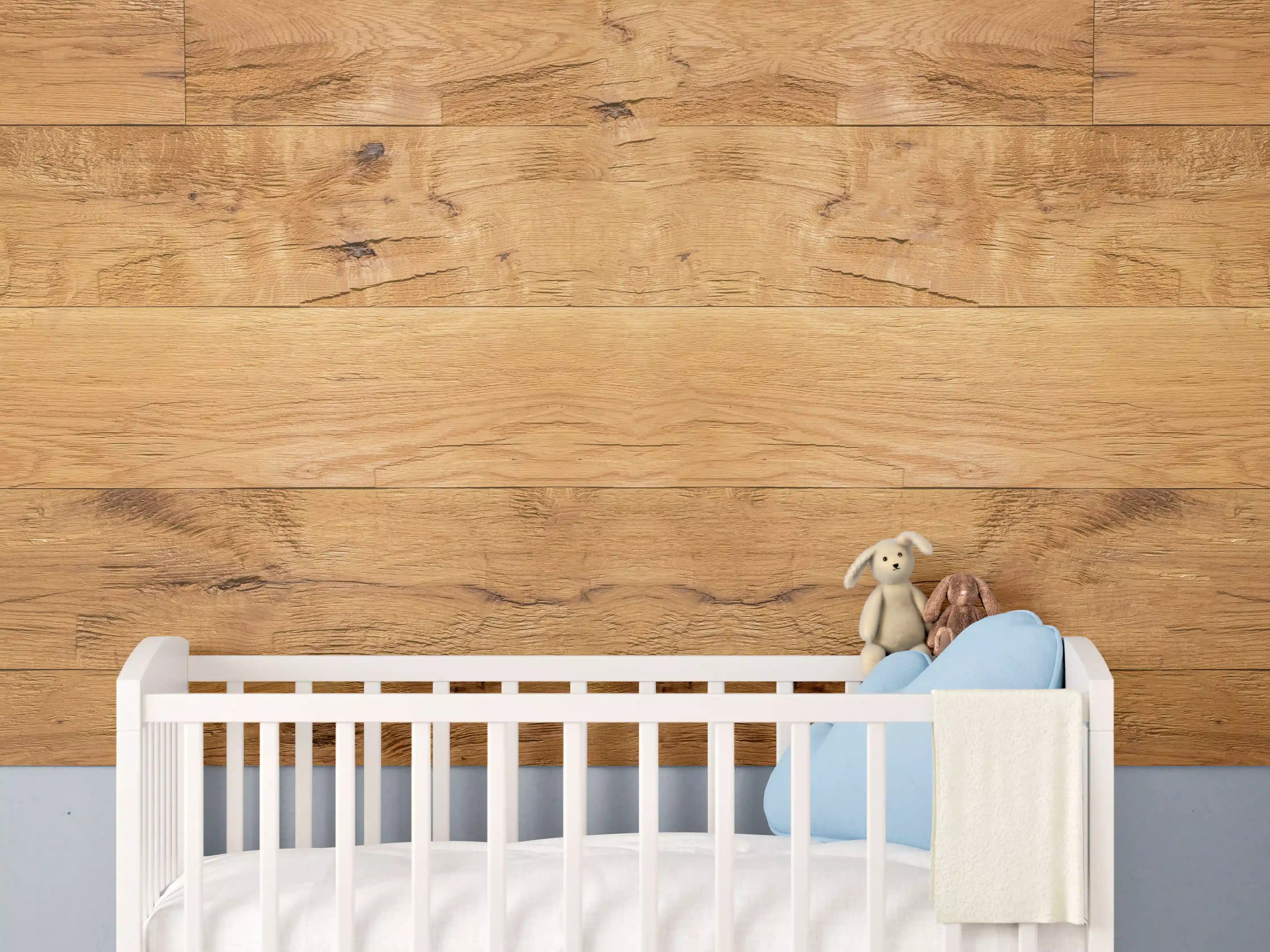 Babyzimmer Wandgestaltung - Rustikale Holzplatte