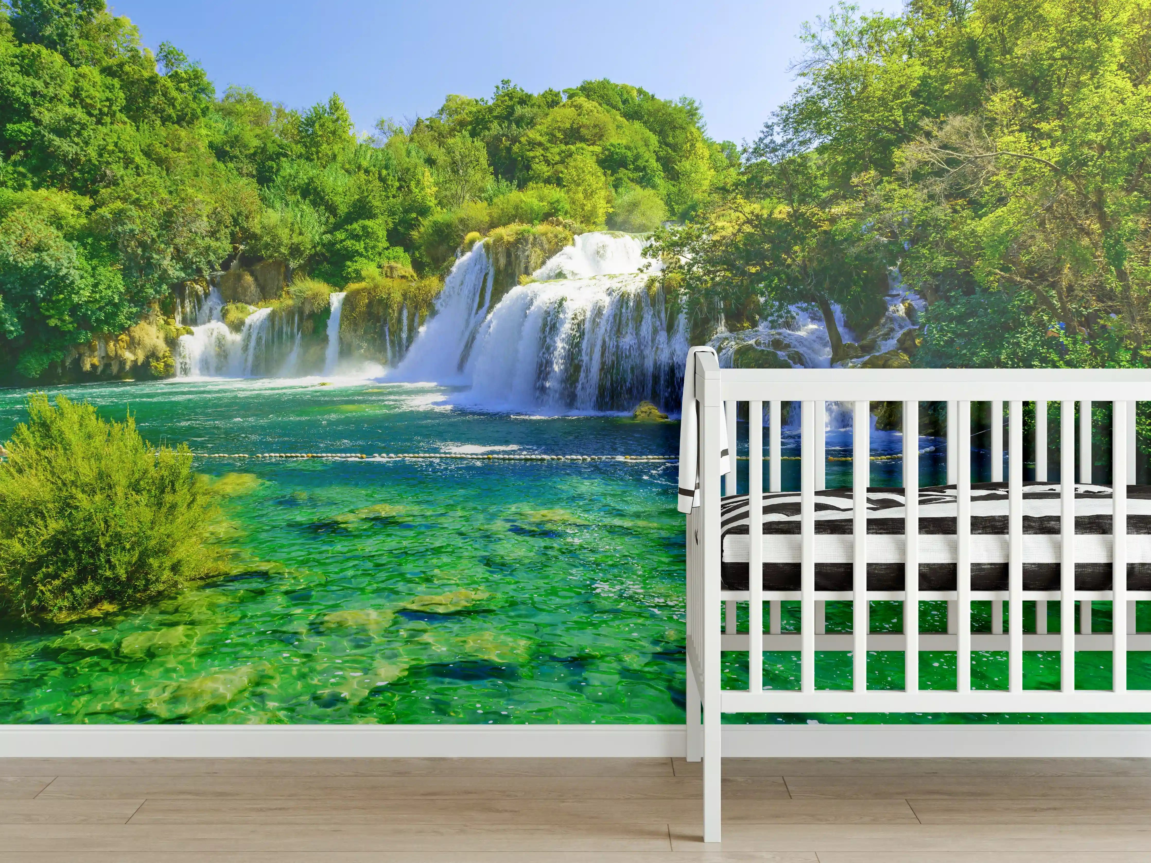 Babyzimmer Wandgestaltung - Satte grüne Wasserfälle - Kroatien