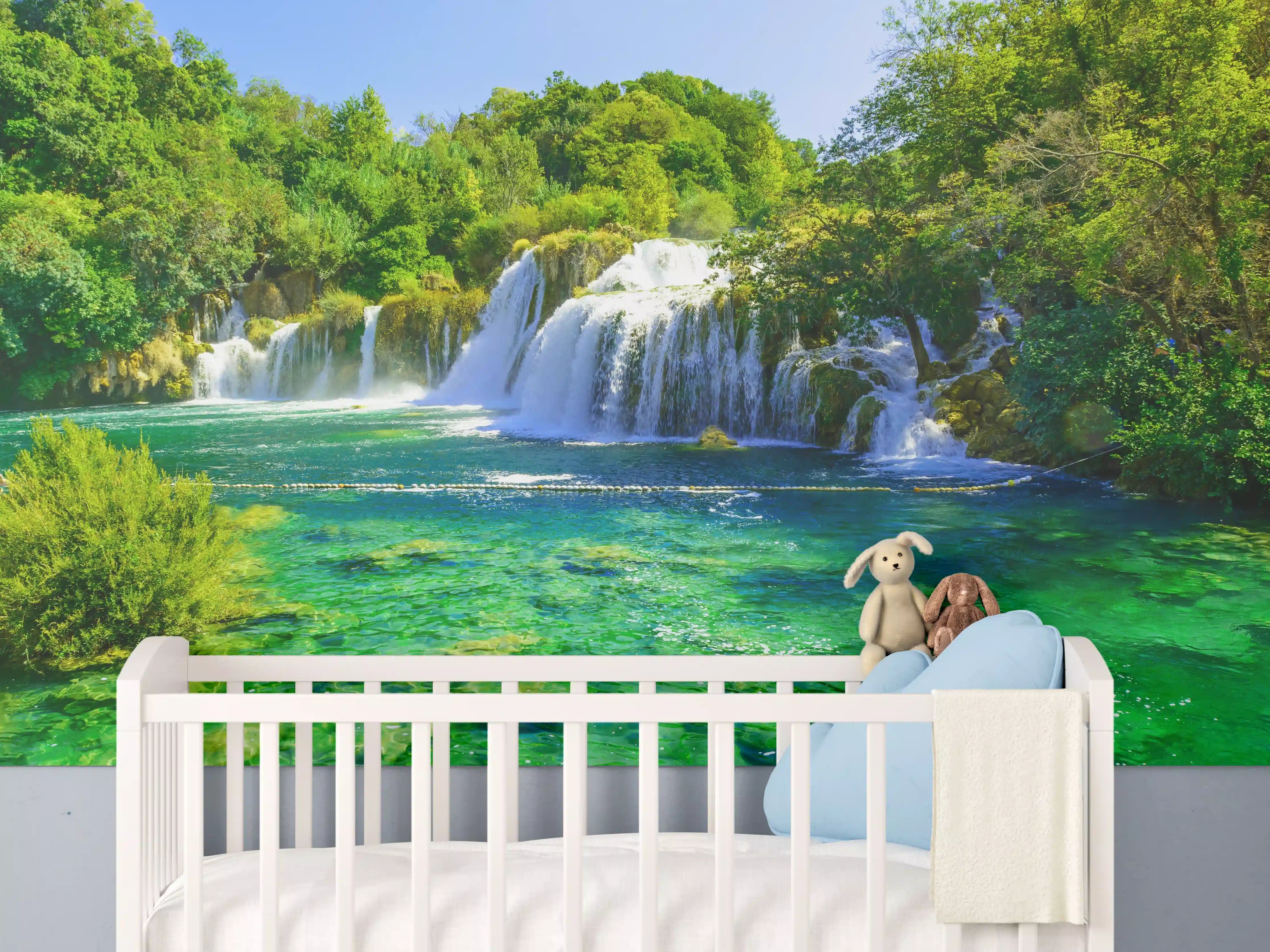 Babyzimmer Wandgestaltung - Satte grüne Wasserfälle - Kroatien