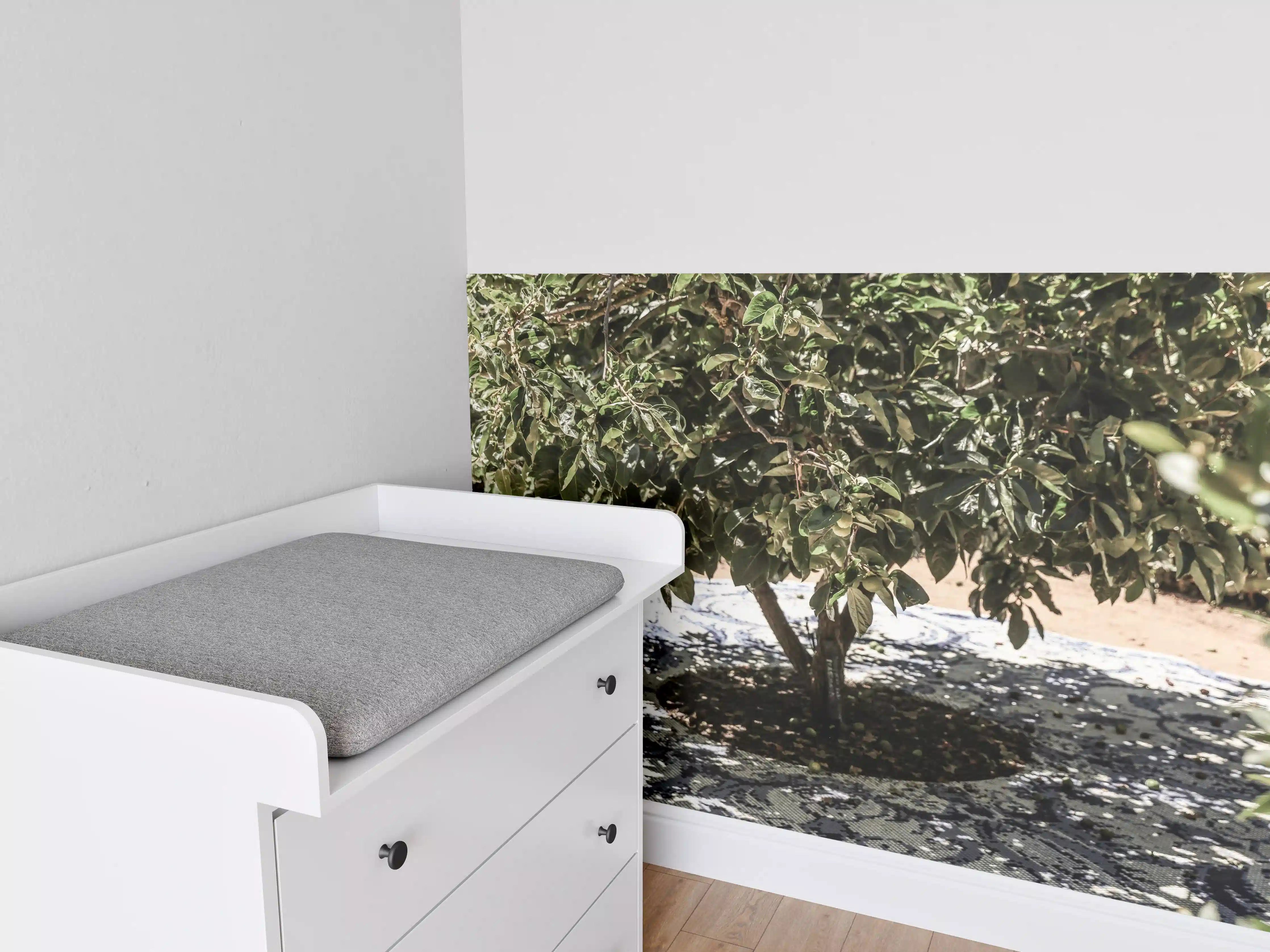 Babyzimmer Wandgestaltung - Schattiges Baummosaik Natur