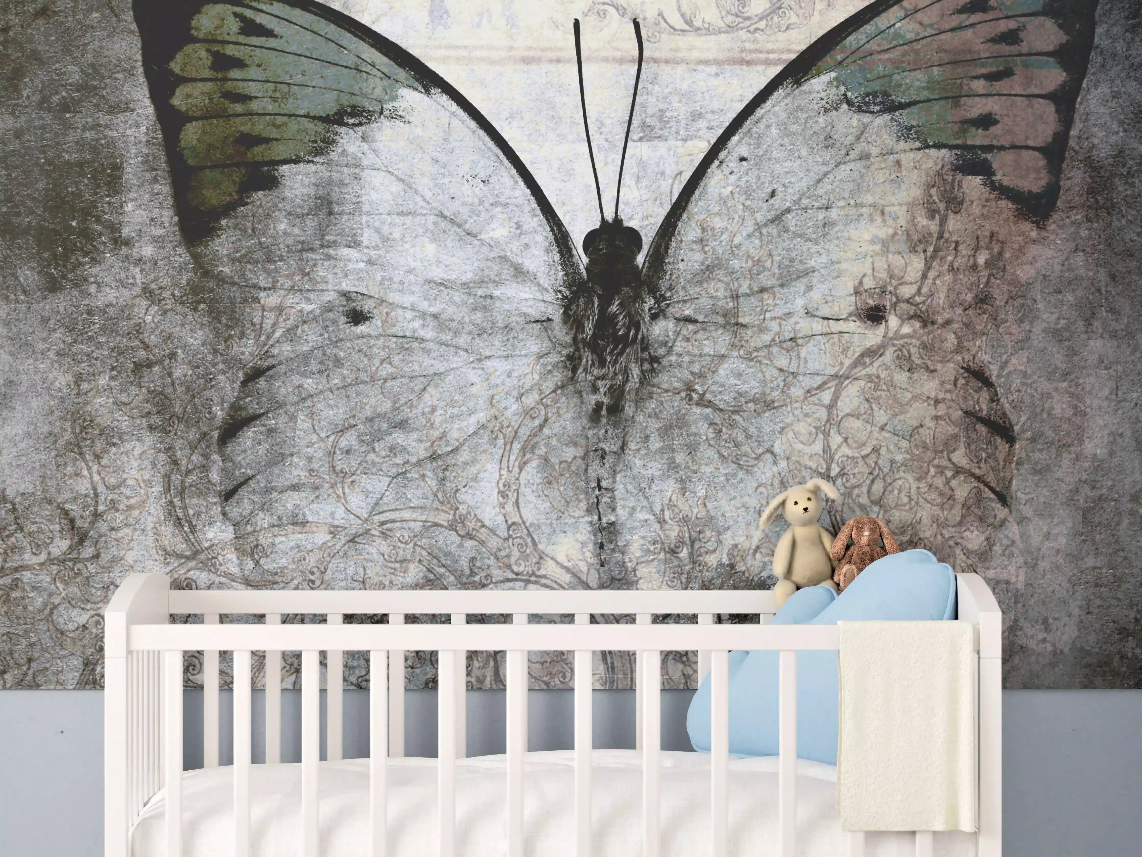Babyzimmer Wandgestaltung - Schmetterling mit eleganten Flügeln in dunkler Atmosphäre