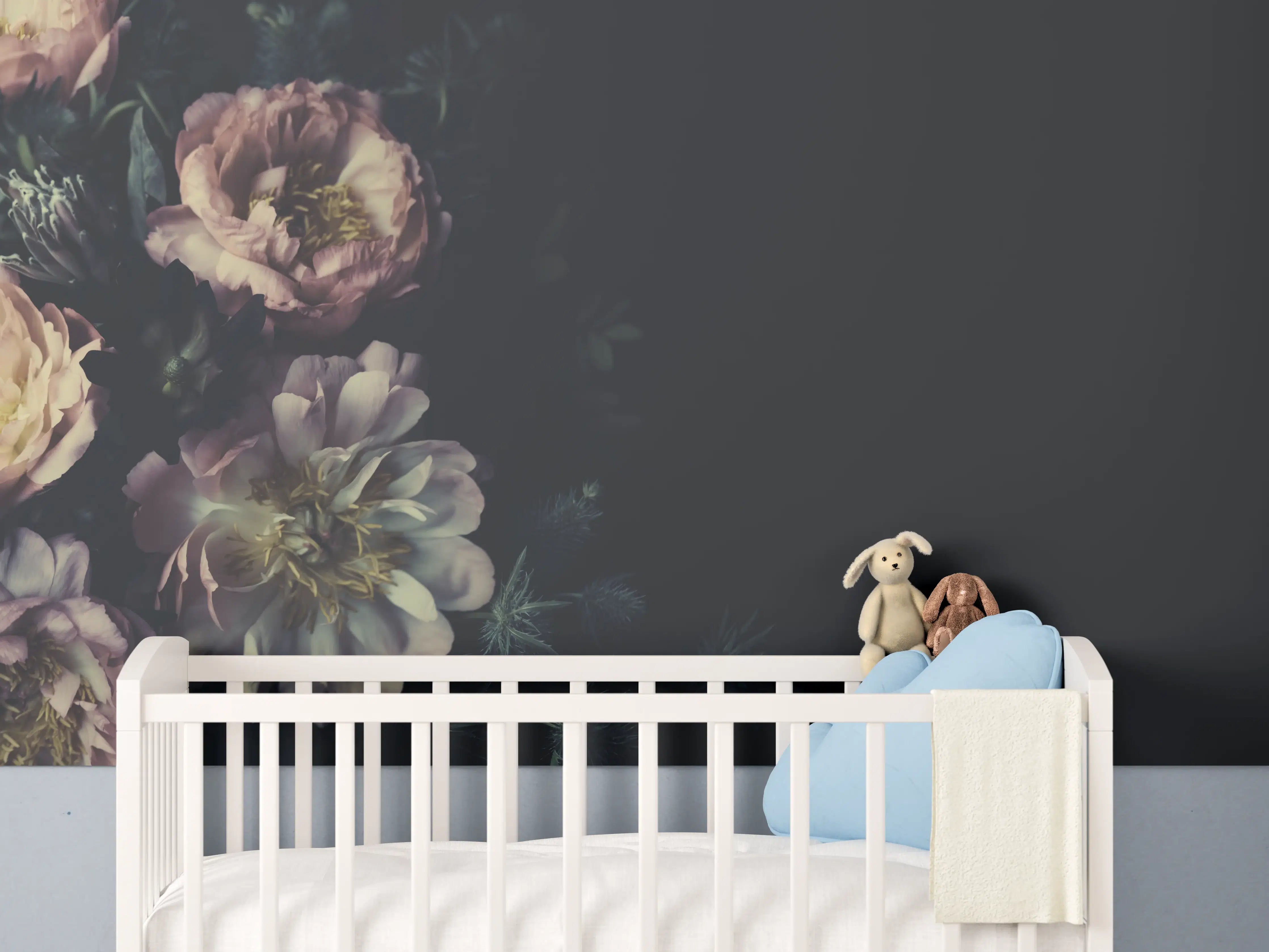 Babyzimmer Wandgestaltung - Schöne Vintage Pfingstrosen