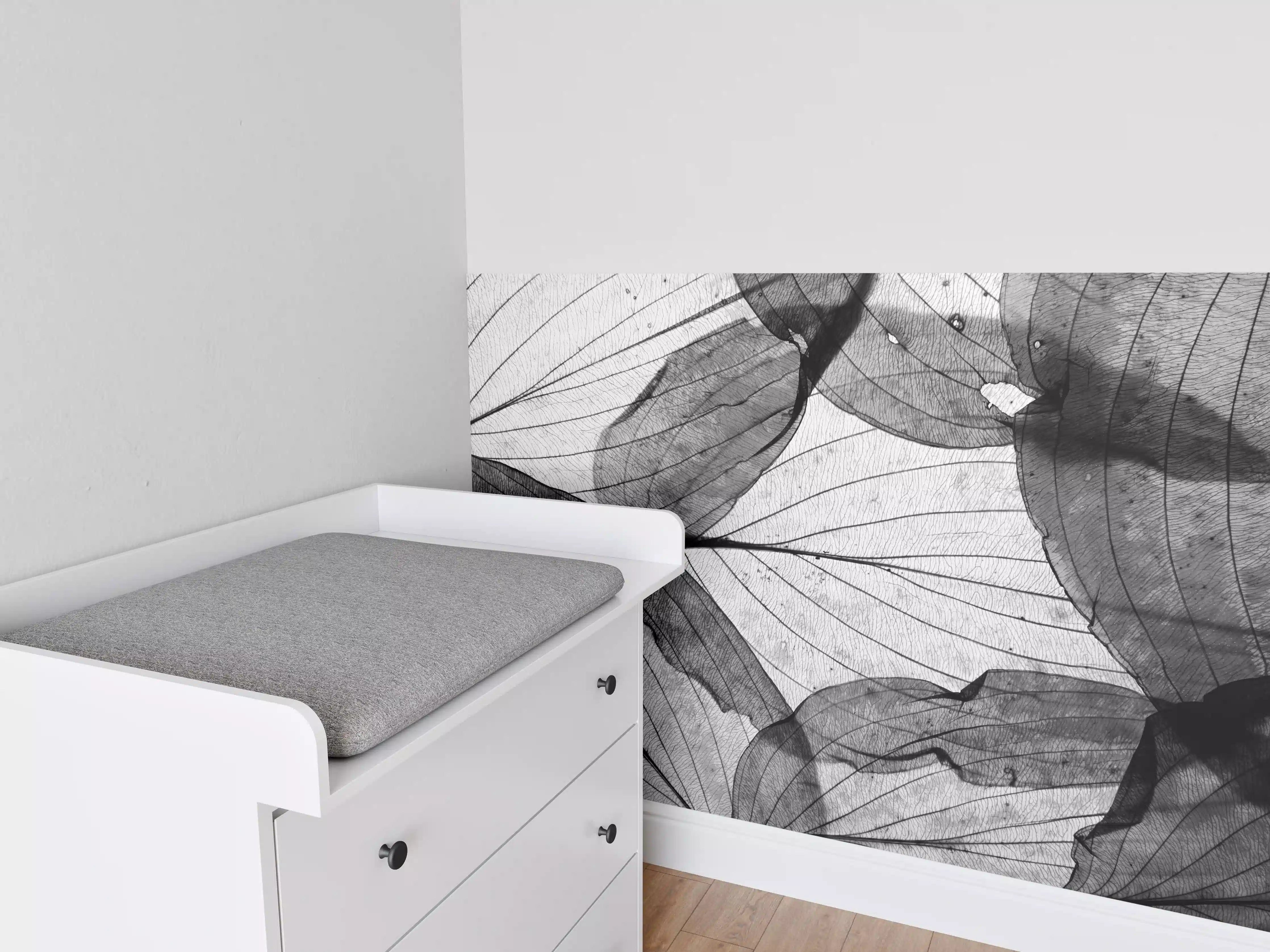 Babyzimmer Wandgestaltung - Schwarz-Weiß Herbstlaub Textur