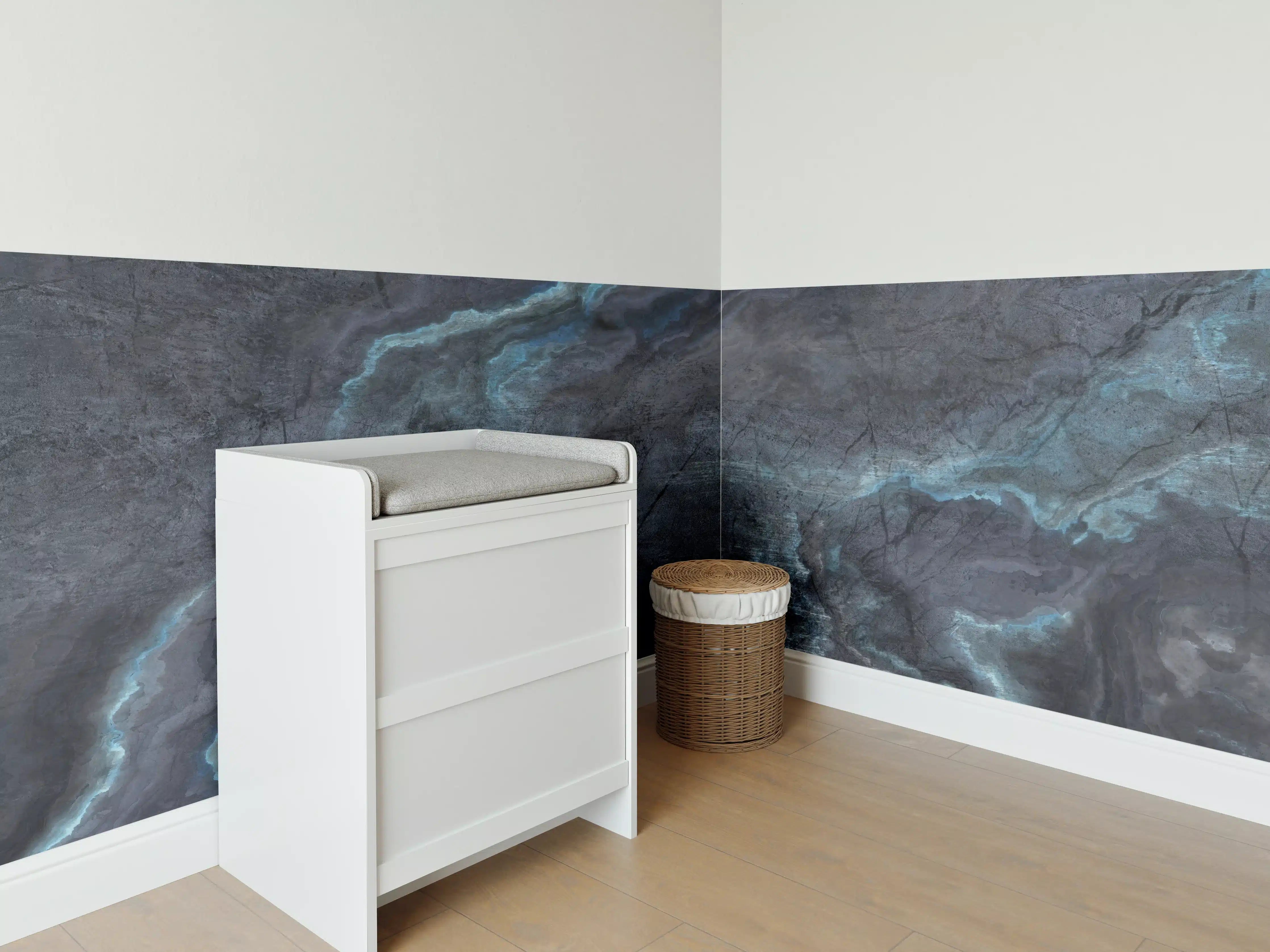 Babyzimmer Wandgestaltung - Schwarz-blauer Steinhintergrund