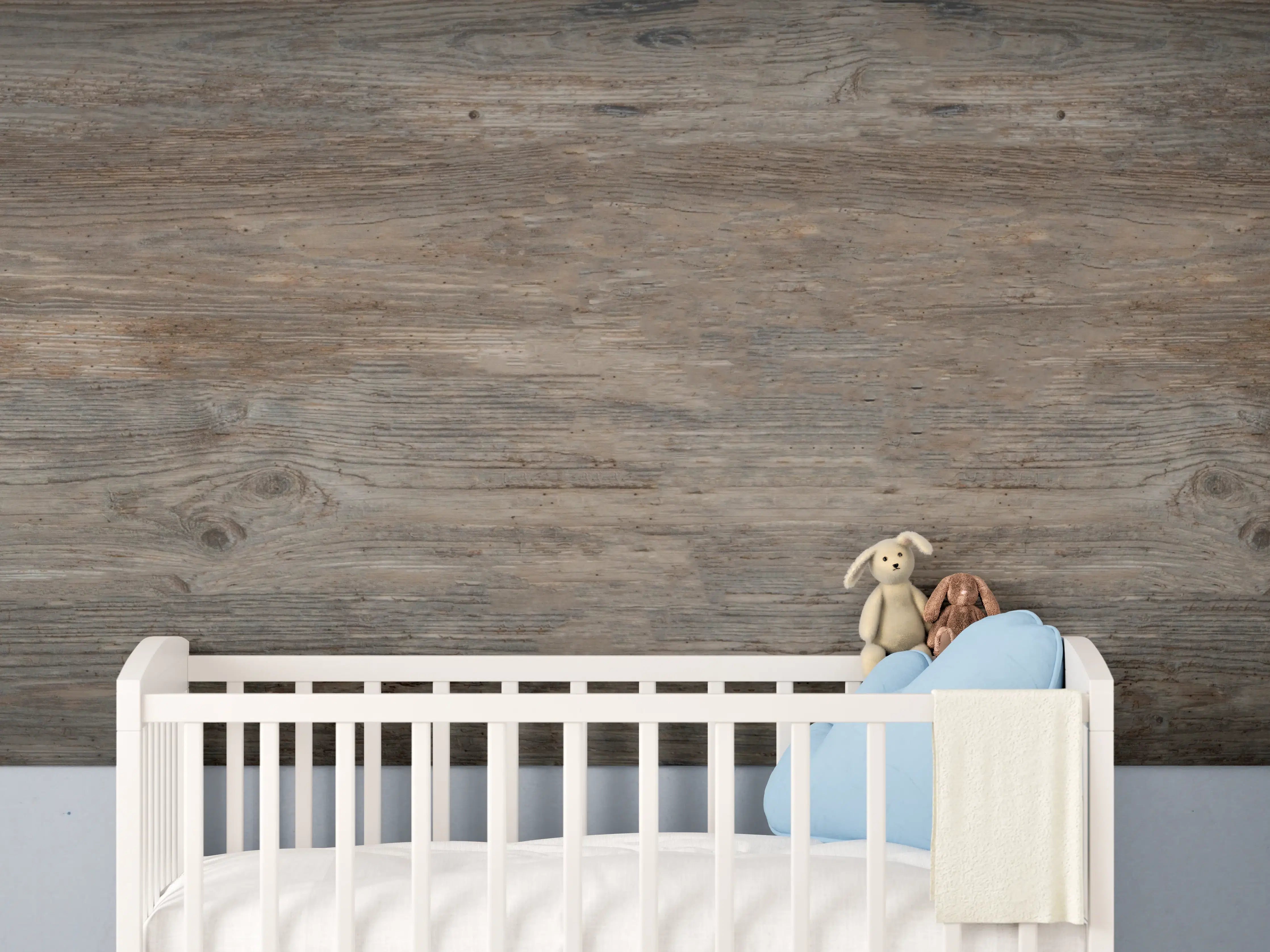 Babyzimmer Wandgestaltung - Schwarz-braune Holzplatte