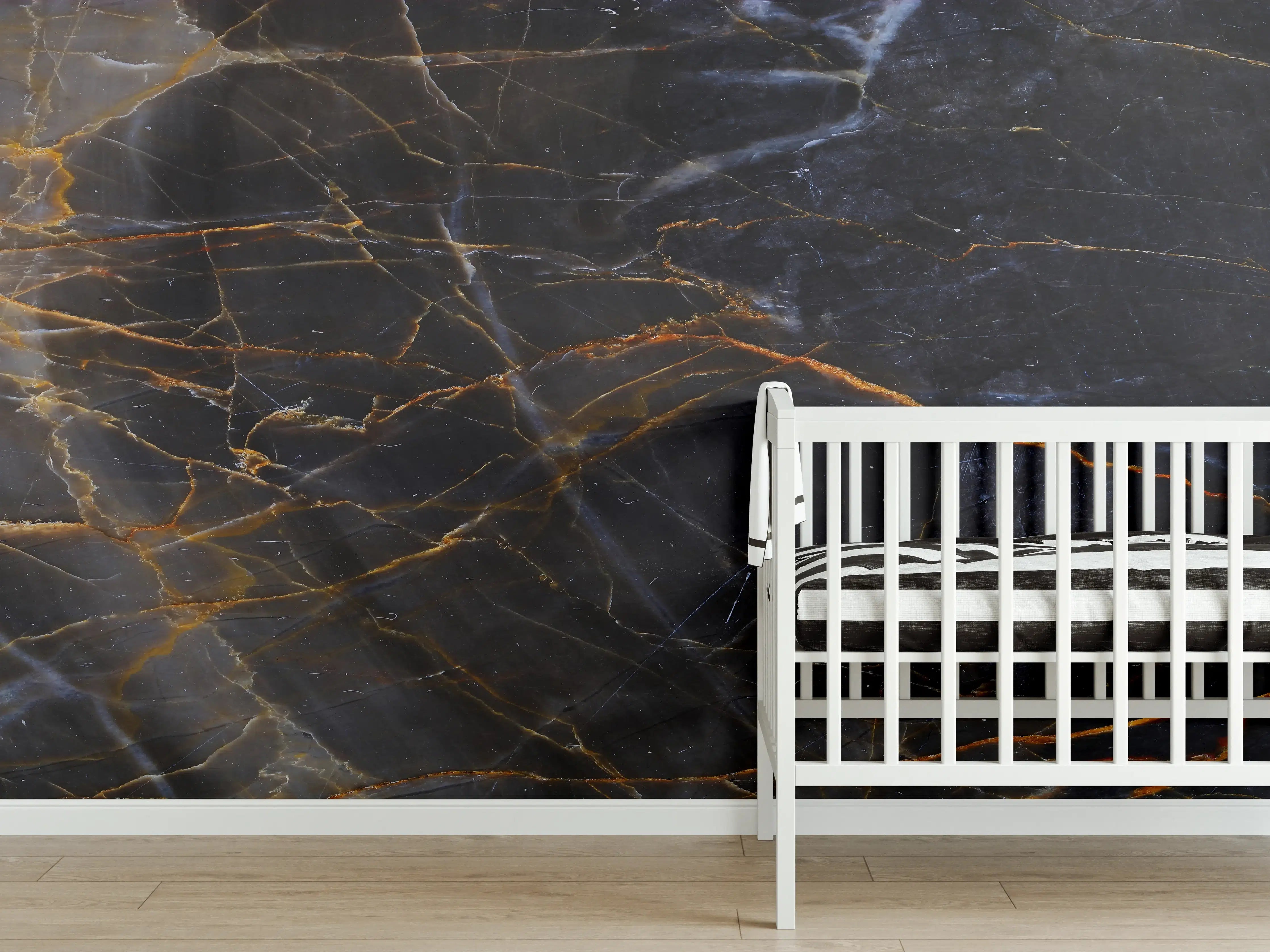 Babyzimmer Wandgestaltung - Schwarz und braune Marmor Textur aus Russland